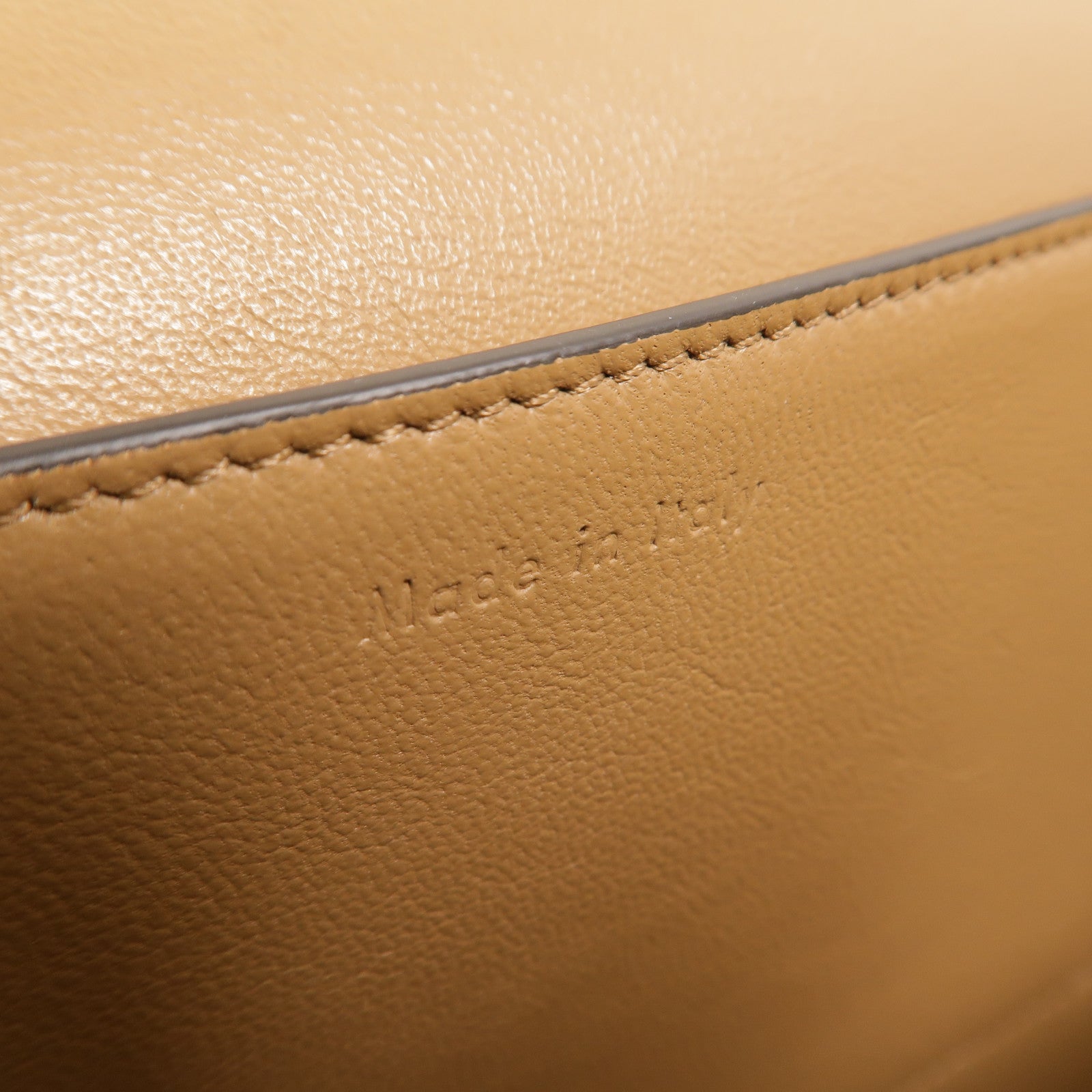 CELINE 牛皮皮革Frame Bag肩背袋