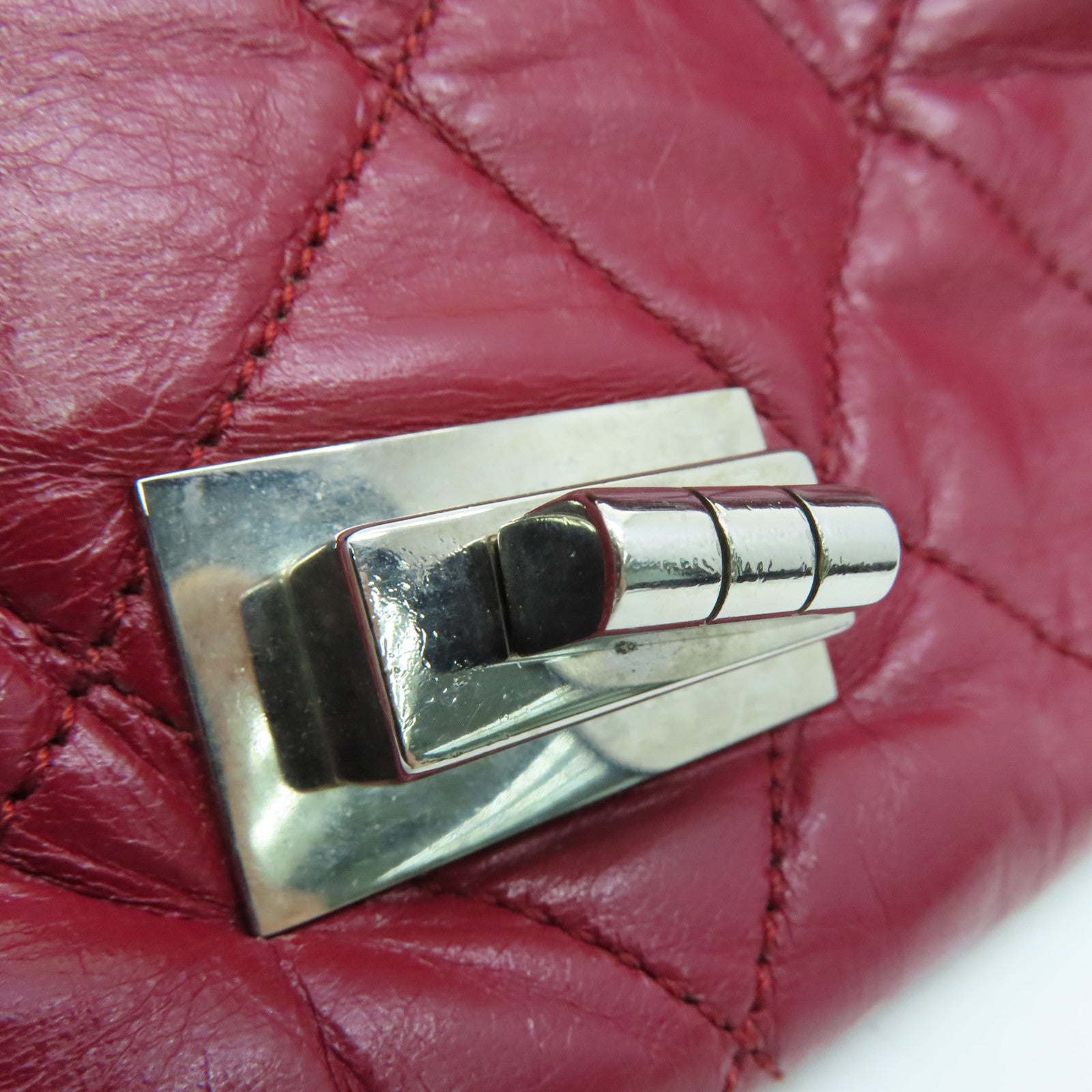 CHANEL 菱格牛皮皮革Chain Shoulder银扣肩背袋红色
