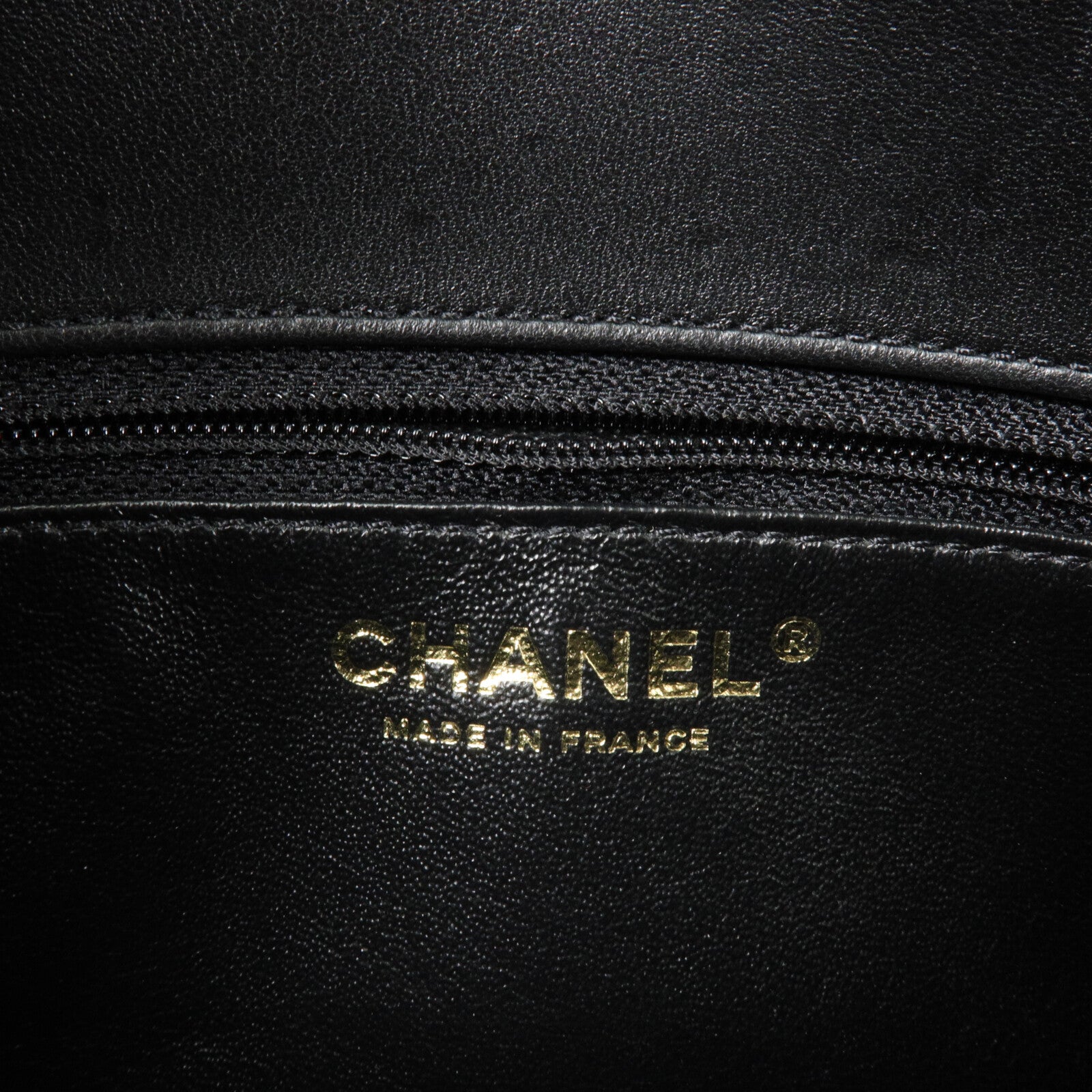 CHANEL 羊皮皮革CC Chic Flap Bag鏈帶肩背袋