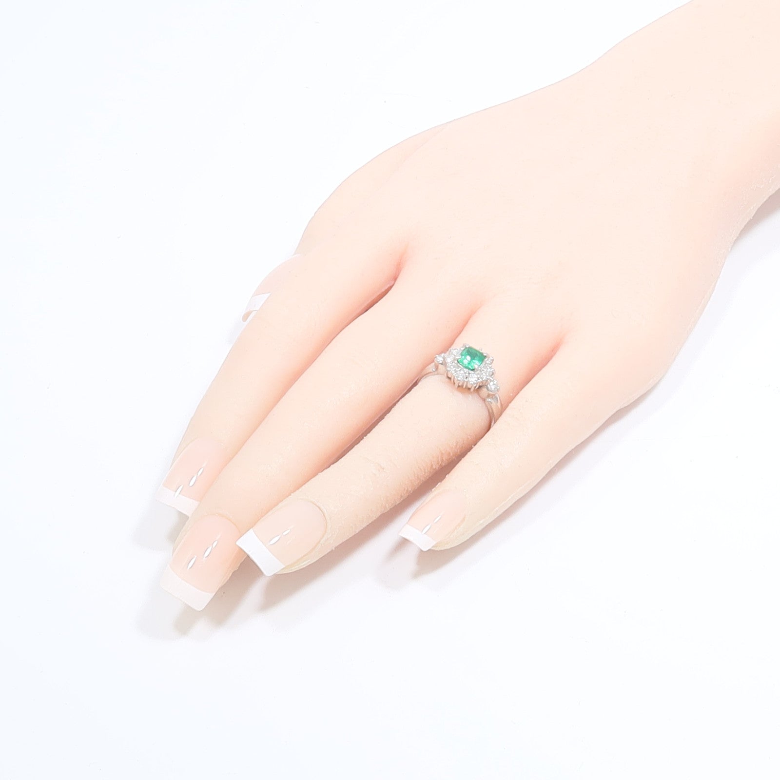 JEWELRY PT900鉑金Emerald Diamond Ring綠寶石/鑽石戒指