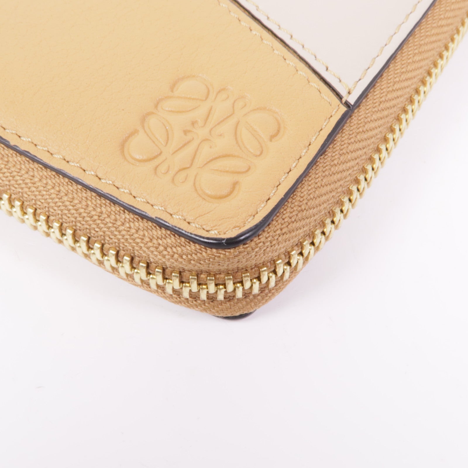 LOEWE 牛皮皮革Puzzle Wallet金扣錢包