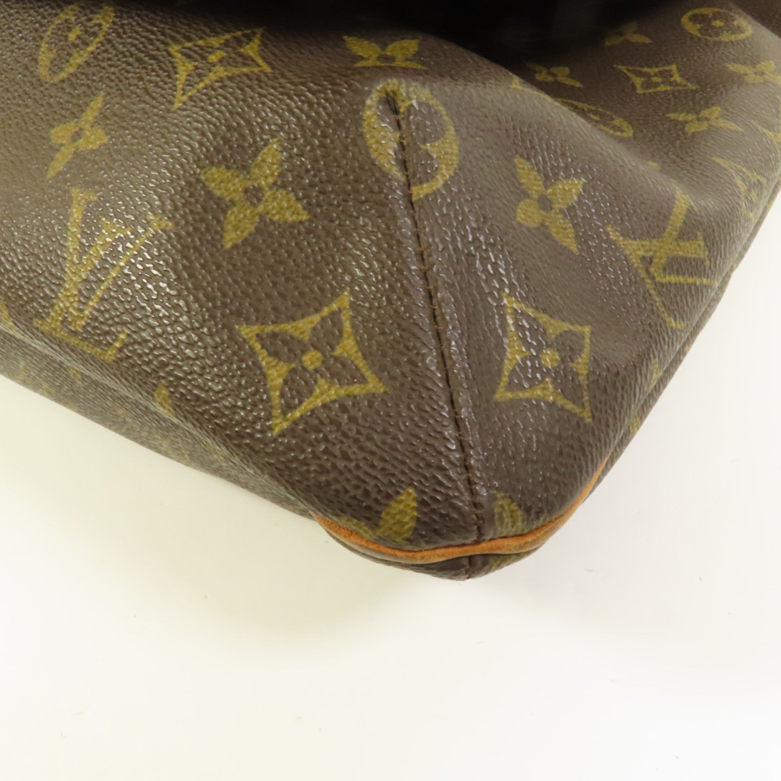 LOUIS VUITTON Monogram Musette金扣肩背袋