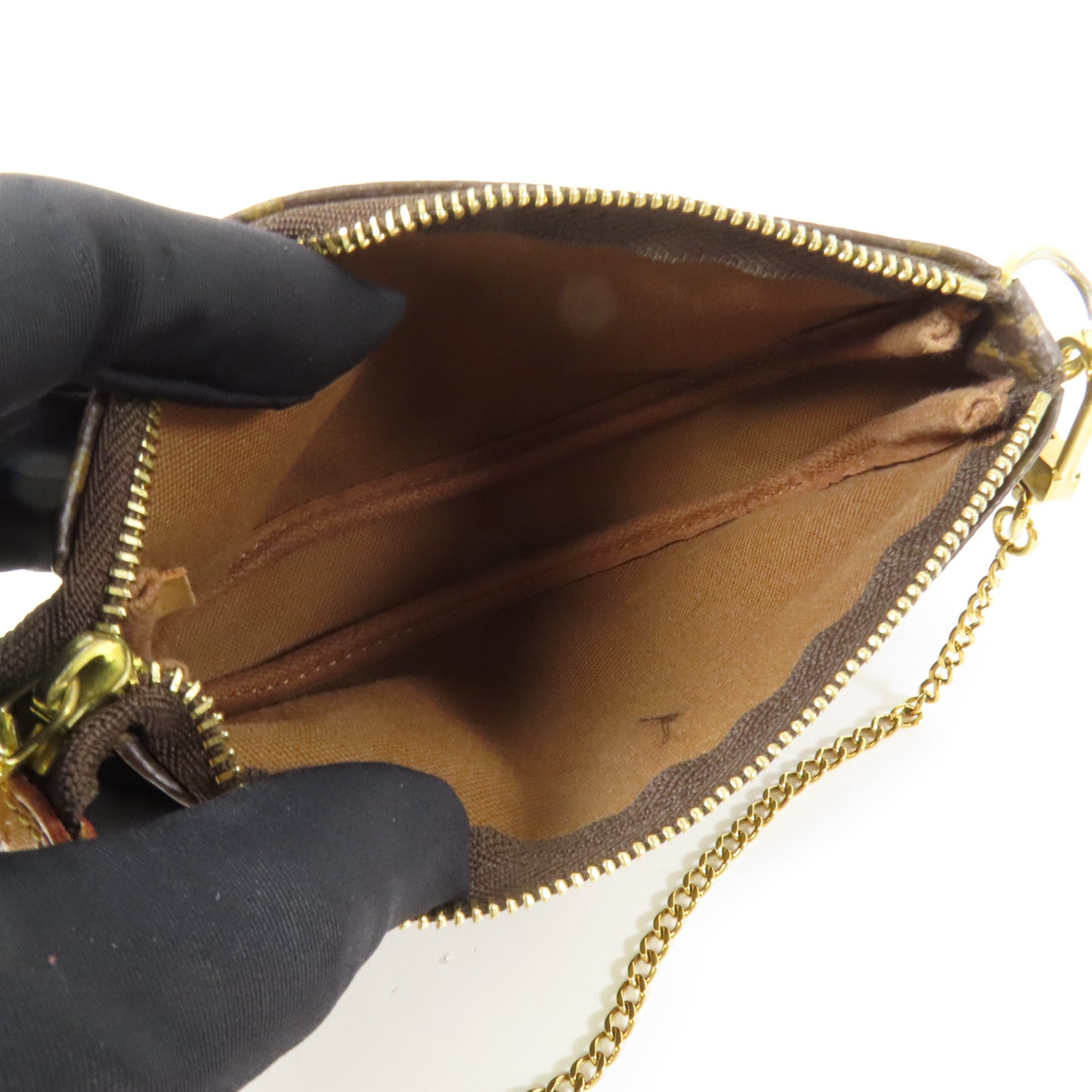 LOUIS VUITTON Monogram Mini Pochette Accessoires金扣手挽袋