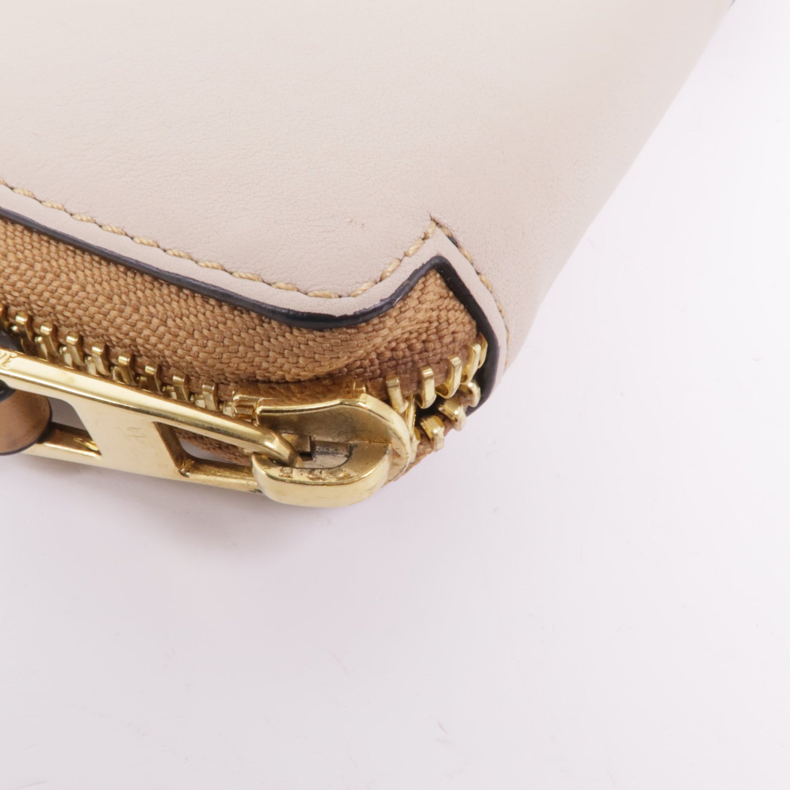 LOEWE 牛皮皮革Puzzle Wallet金扣錢包