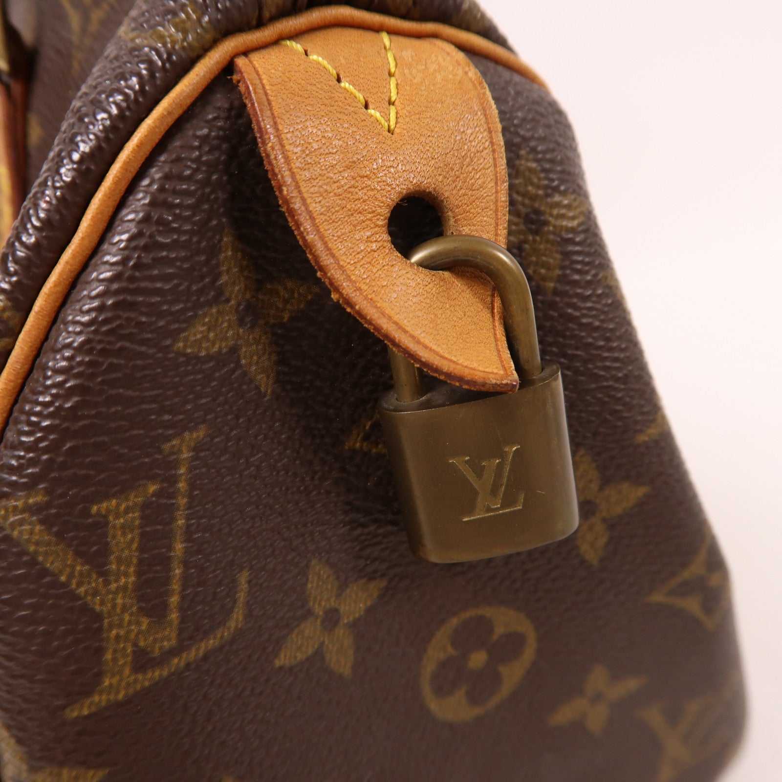 LOUIS VUITTON Monogram Speedy 25金扣手挽袋