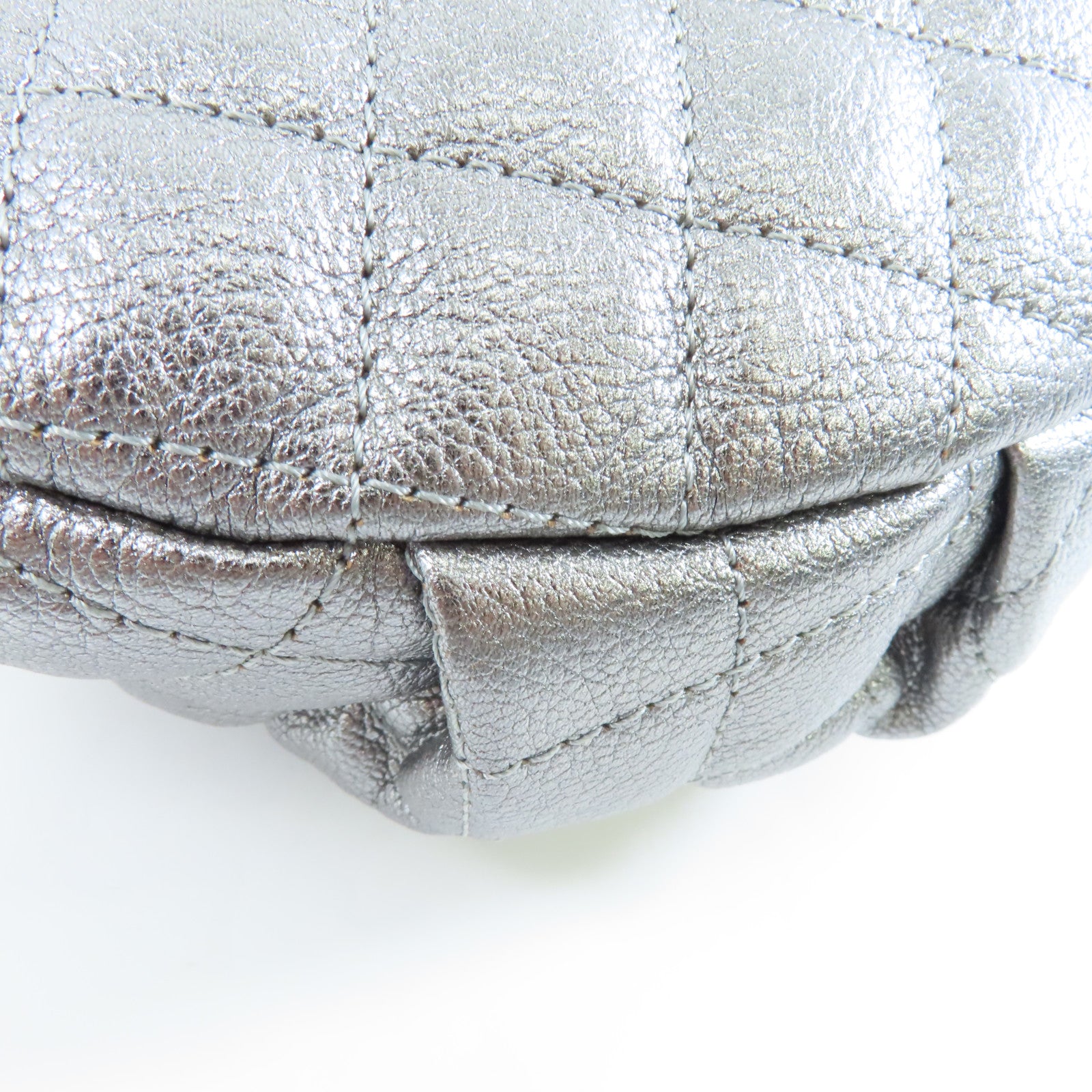 CHANEL 【激減優惠】菱格牛皮皮革15A Belt Bag銀扣腰包銀色