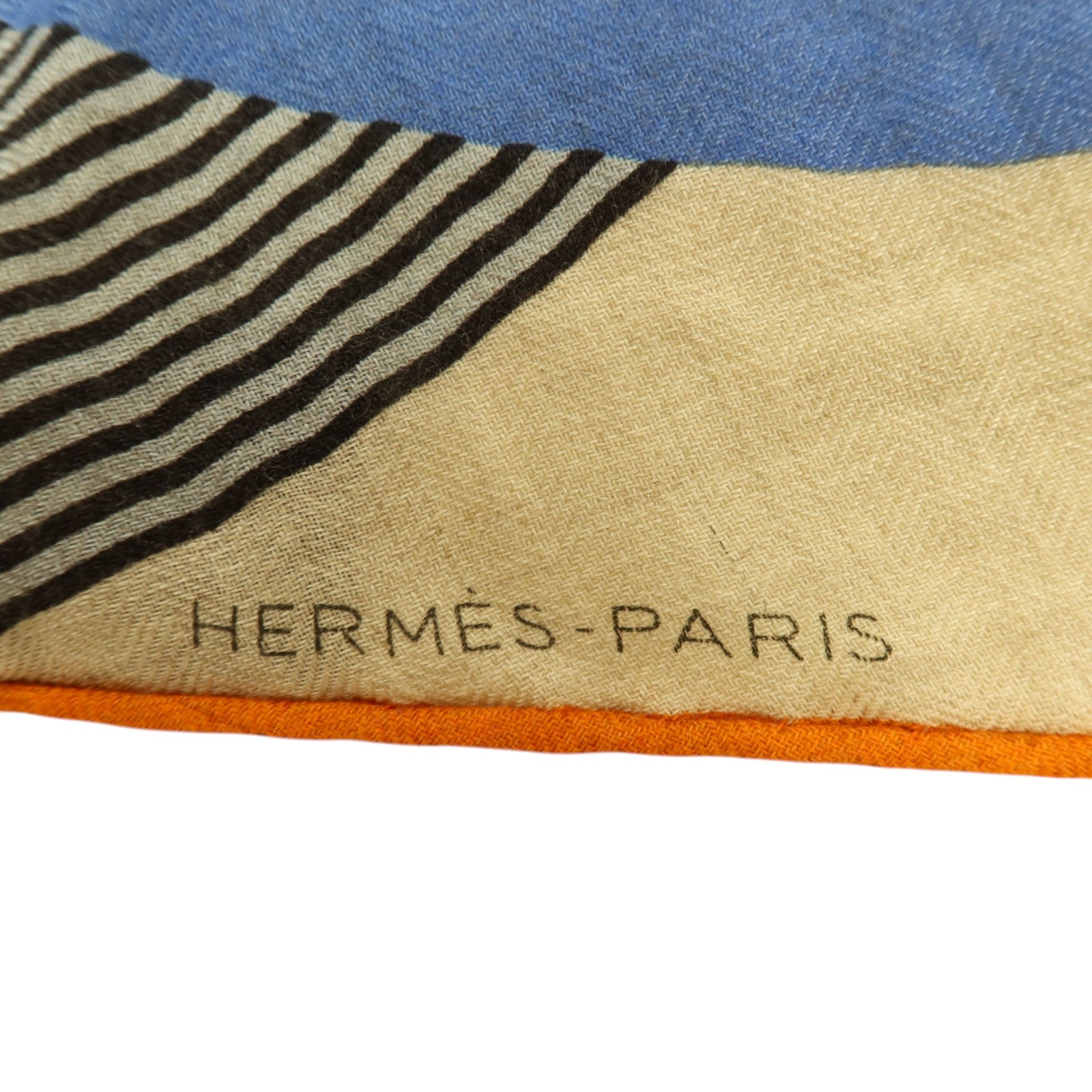 HERMES 羊絨/絲質Giant Triangle Scarf 208x83cm圍巾