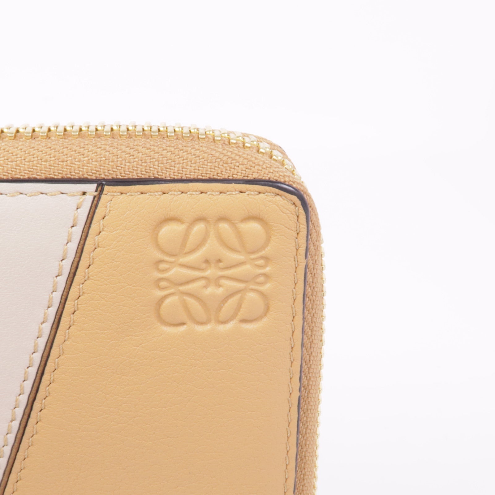 LOEWE 牛皮皮革Puzzle Wallet金扣錢包