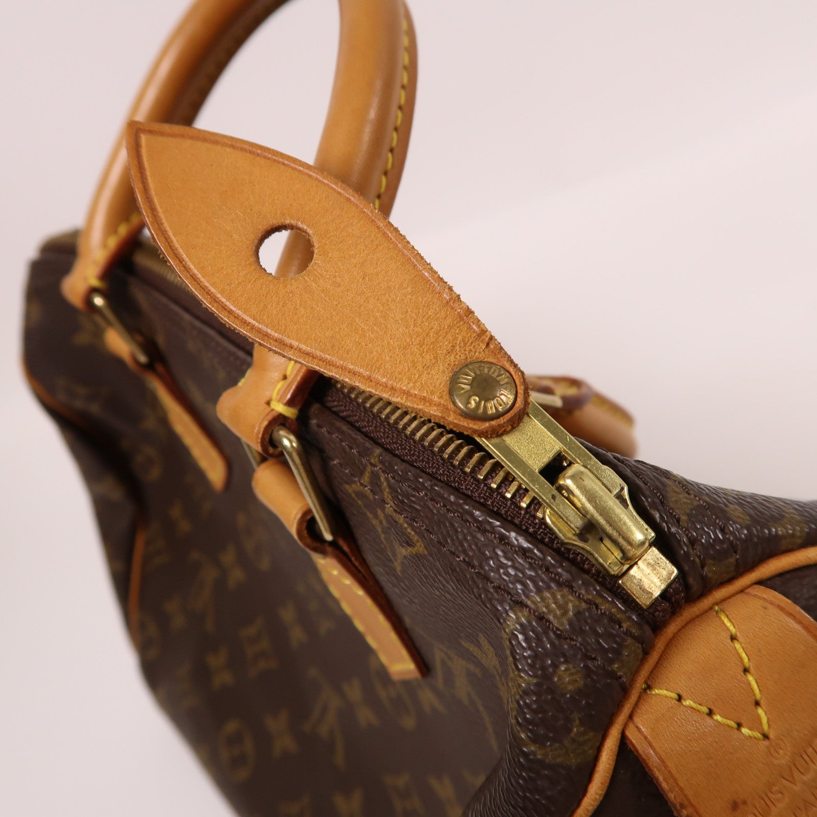 LOUIS VUITTON Monogram Speedy 25金扣手挽袋