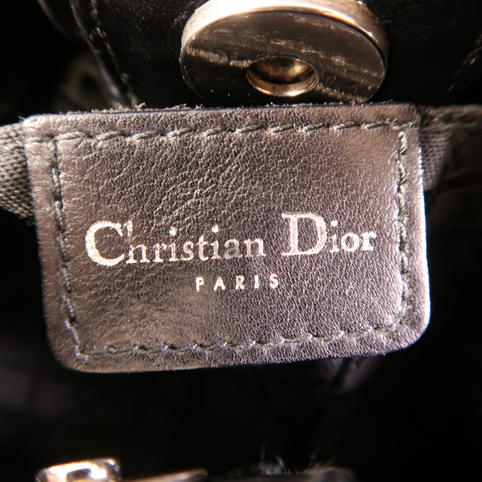 Dior 牛皮皮革Maris Pearl銀扣手挽袋