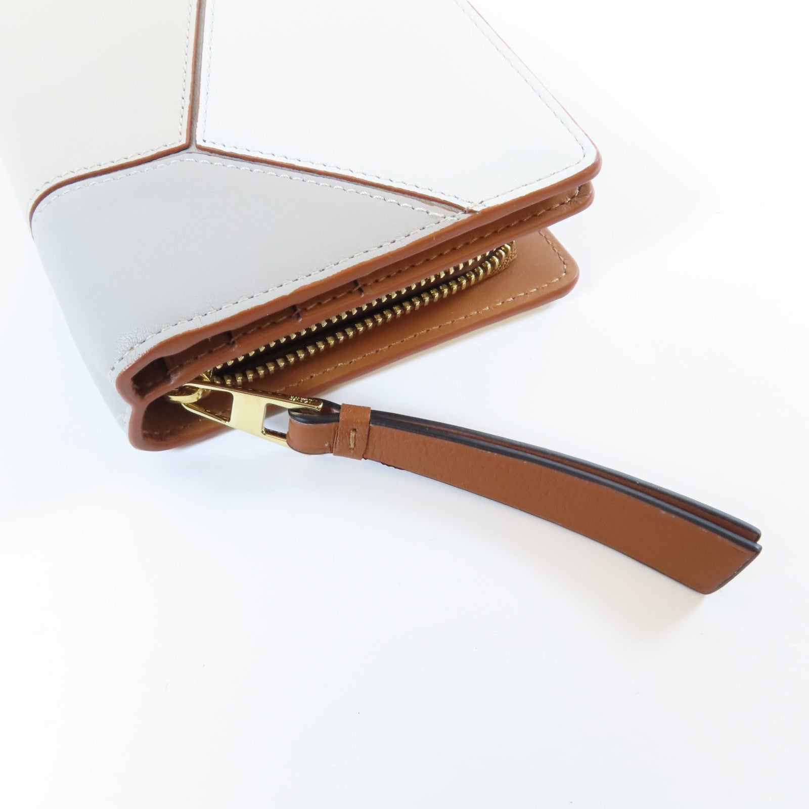 LOEWE 牛皮皮革Puzzle Zip Wallet金扣錢包灰色/啡色