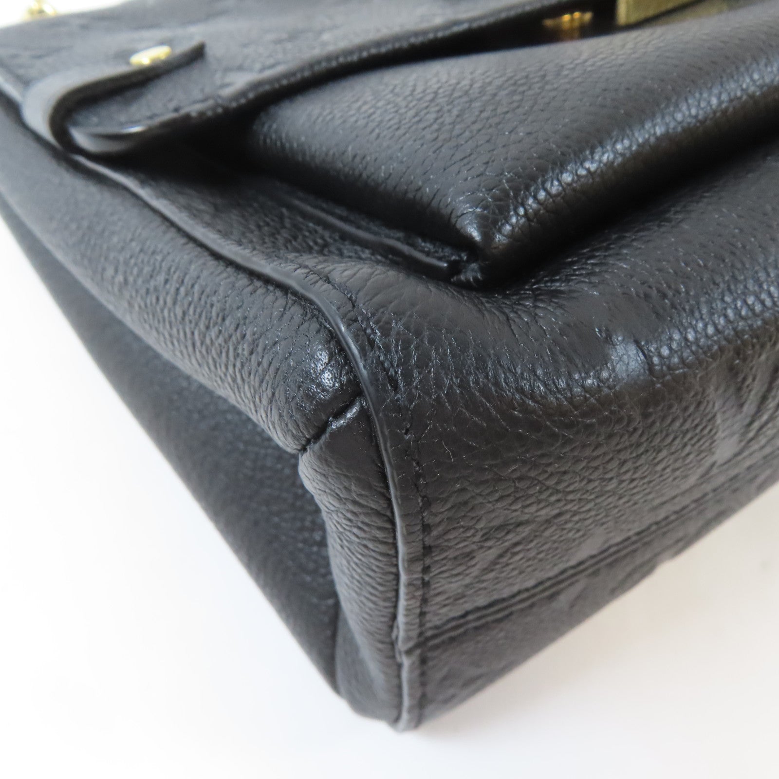 LOUIS VUITTON Monogram Empreinte Vavin PM金扣鏈帶肩背袋黑色