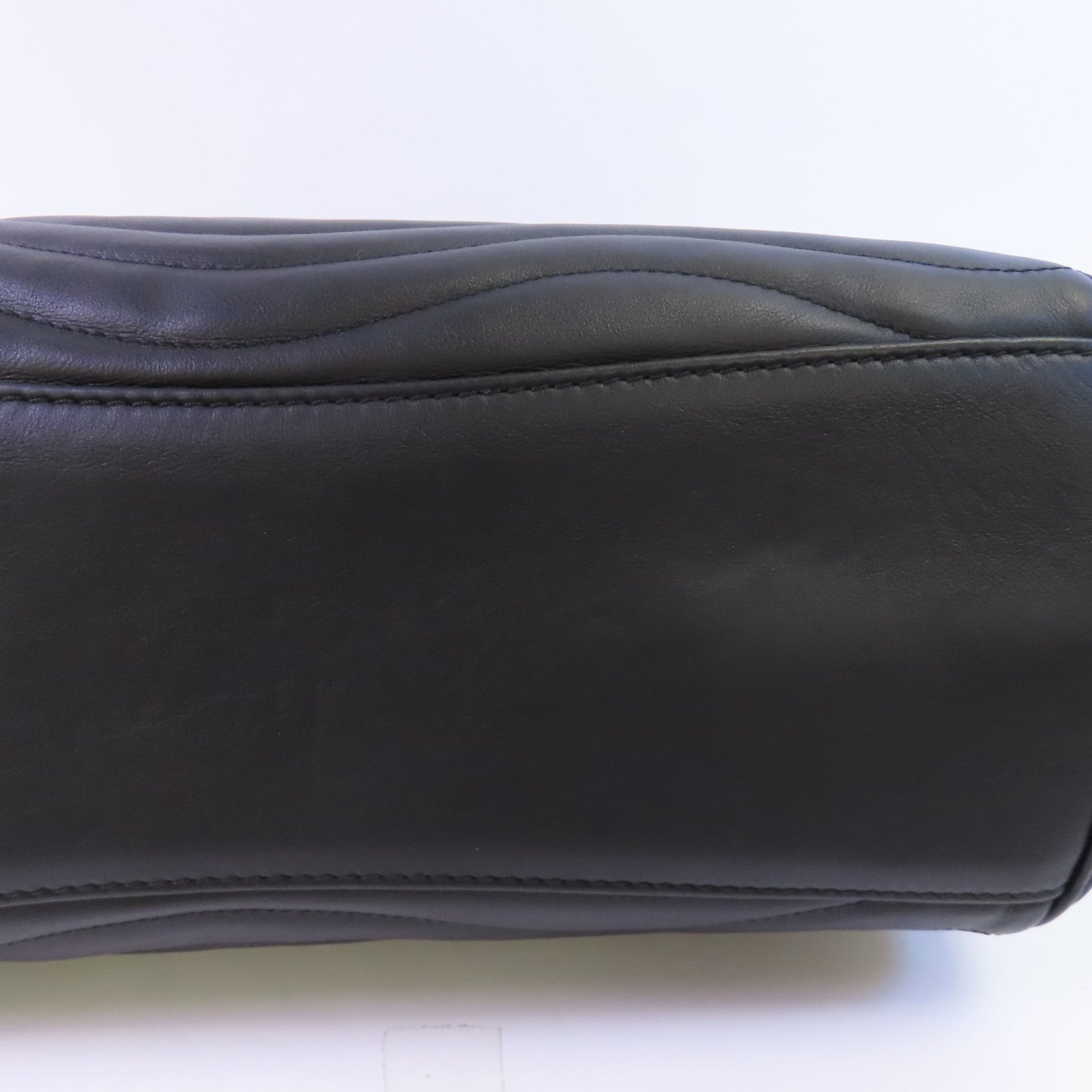LOUIS VUITTON 【激減優惠】牛皮皮革New Wave金扣鏈帶肩背袋
