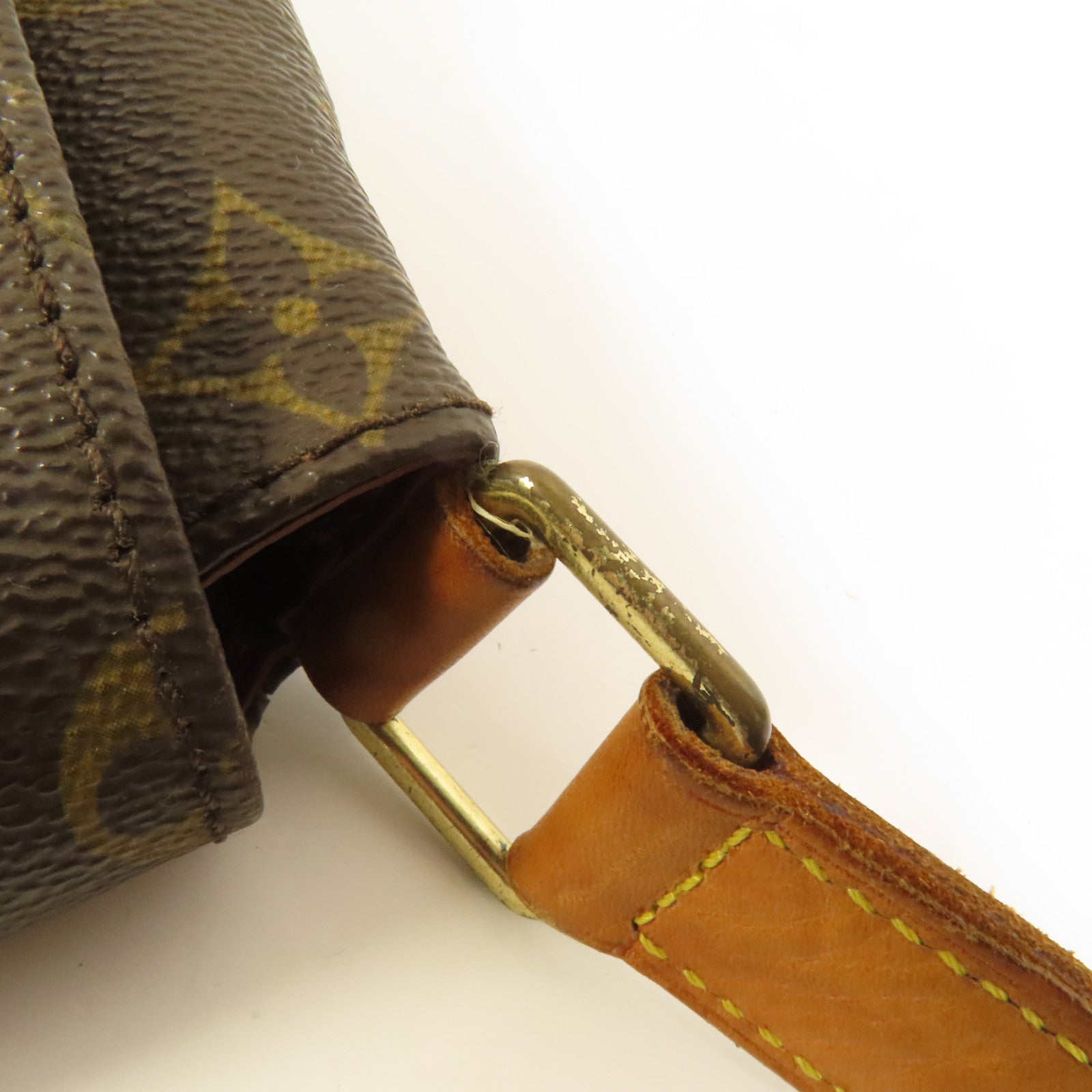 LOUIS VUITTON Monogram Musette金扣肩背袋