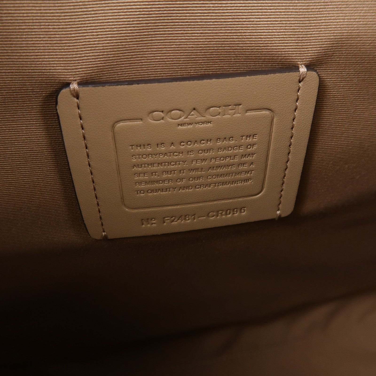 COACH 牛皮皮革Tote Bag銀扣肩背袋