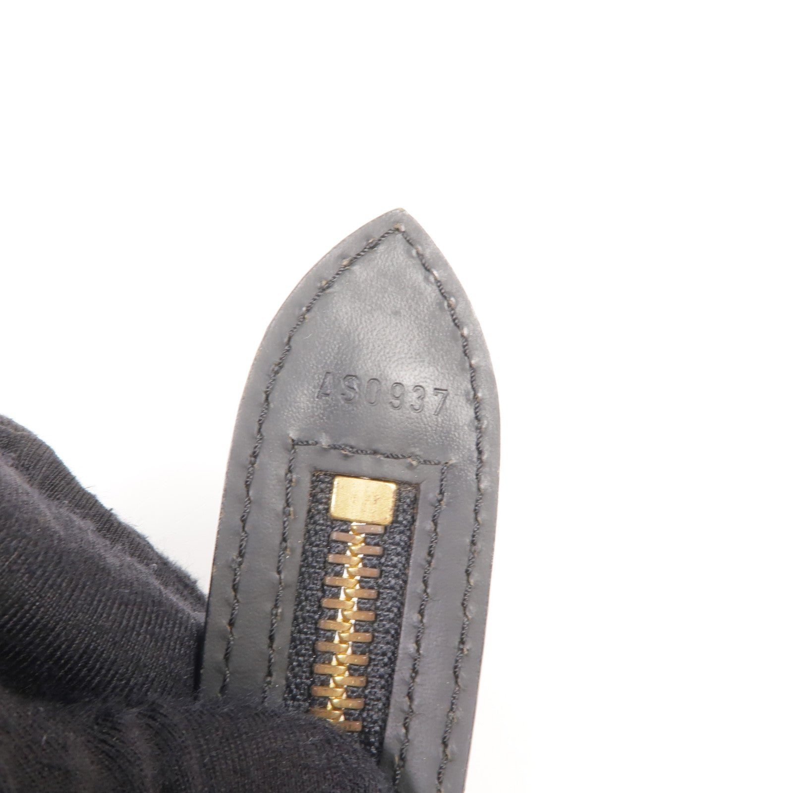 LOUIS VUITTON Epi Saint Jacques金扣肩背袋/手挽袋