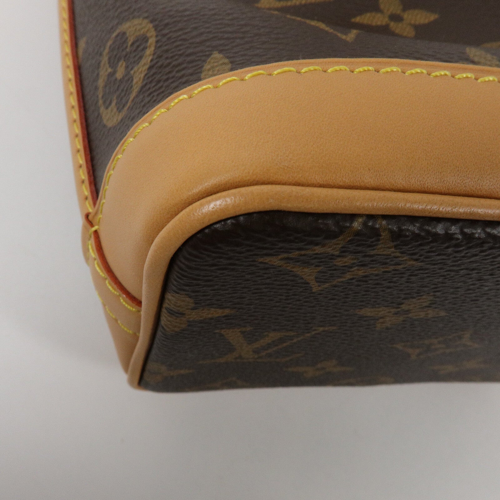 LOUIS VUITTON Monogram Nano Noe手挽肩背兩用袋