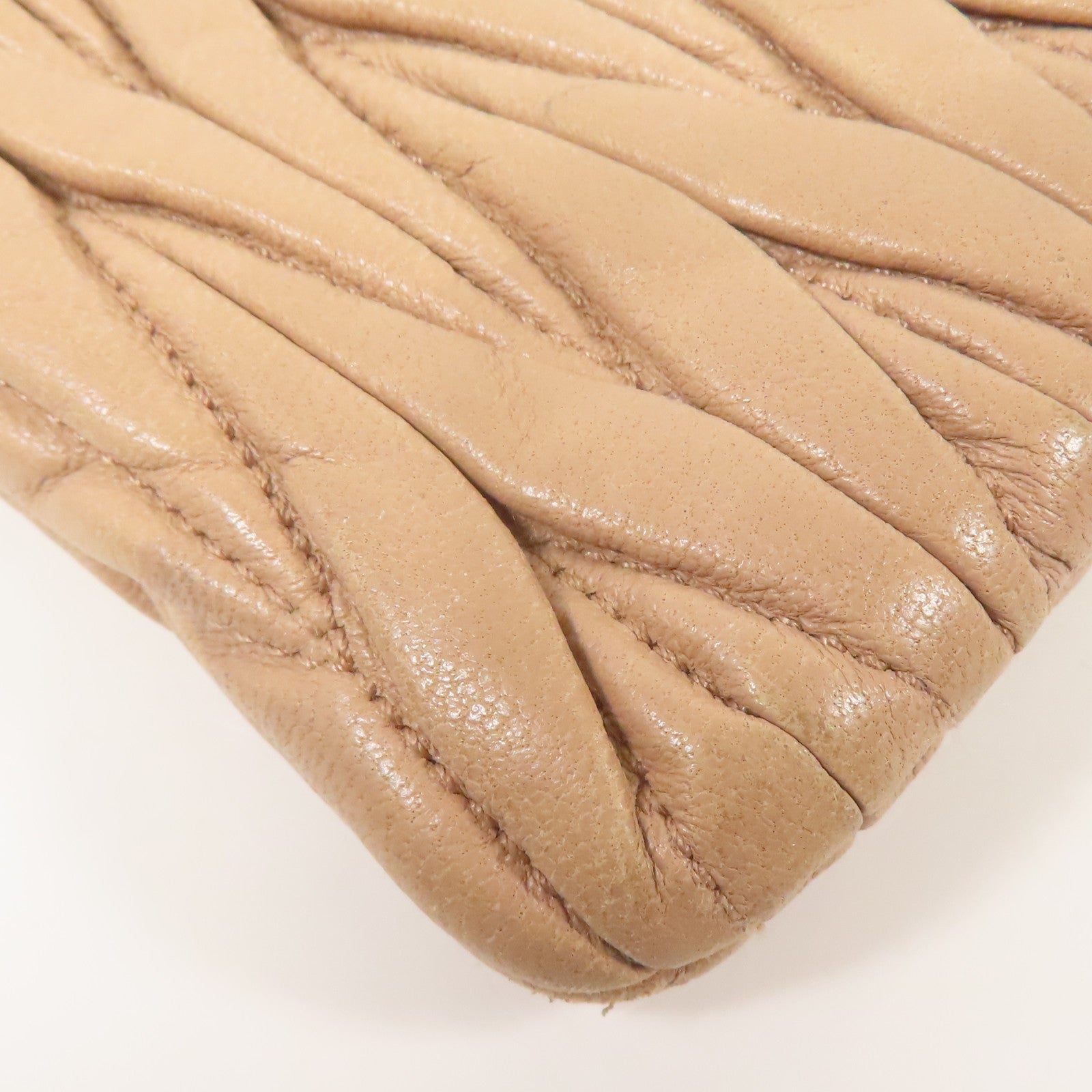 Miu Miu 羊皮皮革Card Case金扣卡片套