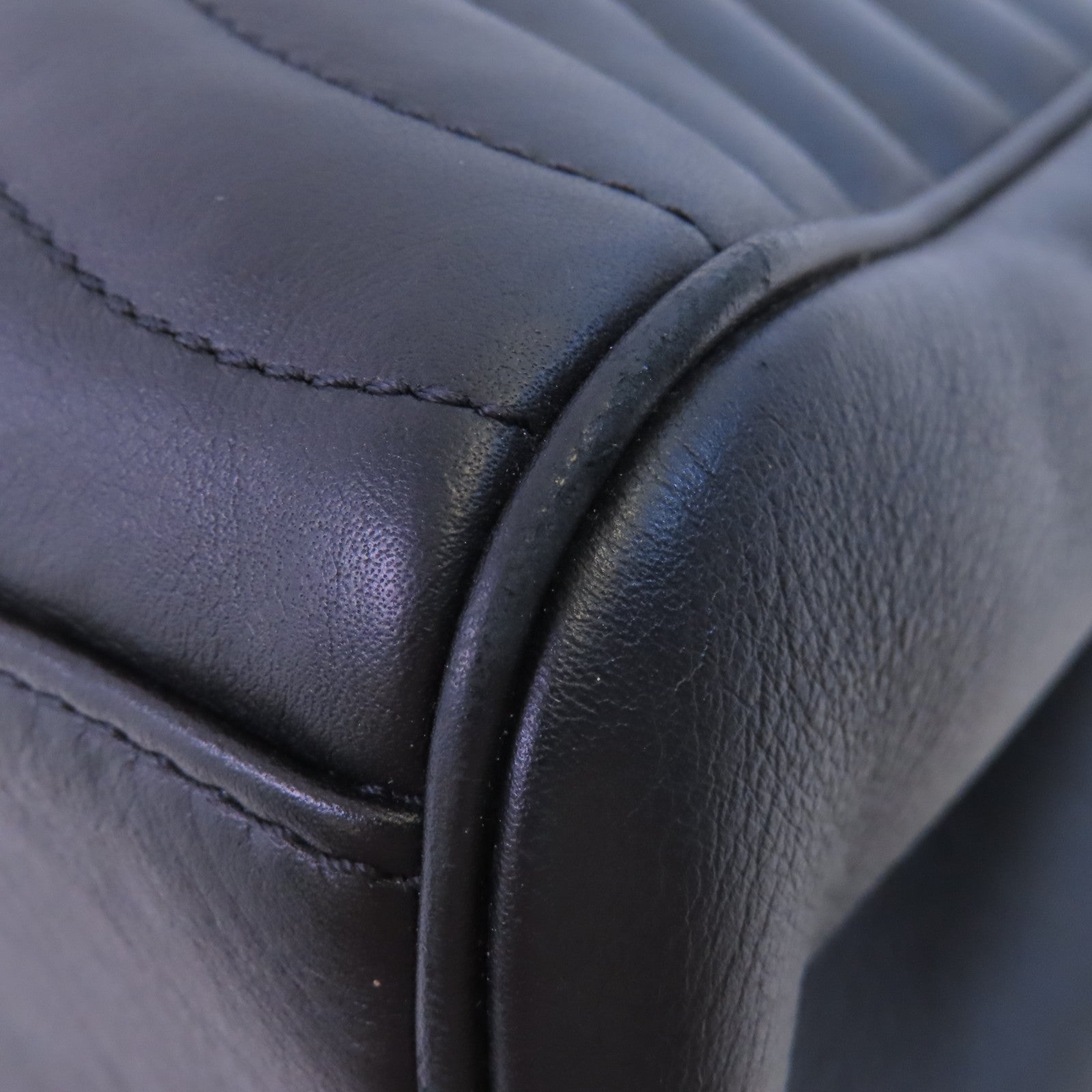 LOUIS VUITTON 【激減優惠】牛皮皮革New Wave金扣鏈帶肩背袋