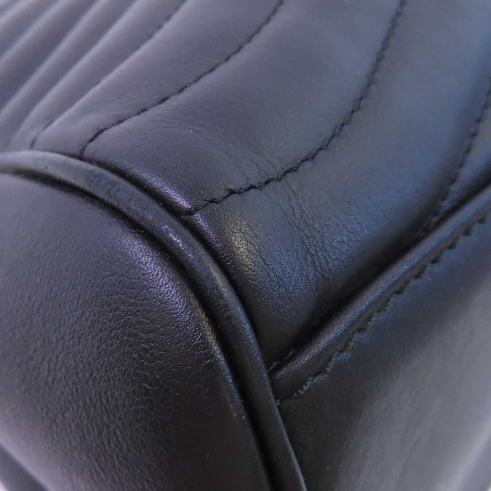 LOUIS VUITTON 【激減優惠】牛皮皮革New Wave金扣鏈帶肩背袋