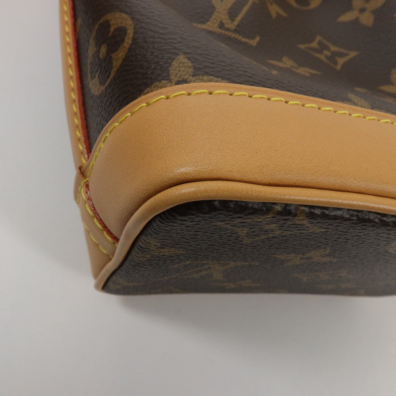 LOUIS VUITTON Monogram Nano Noe手挽肩背兩用袋