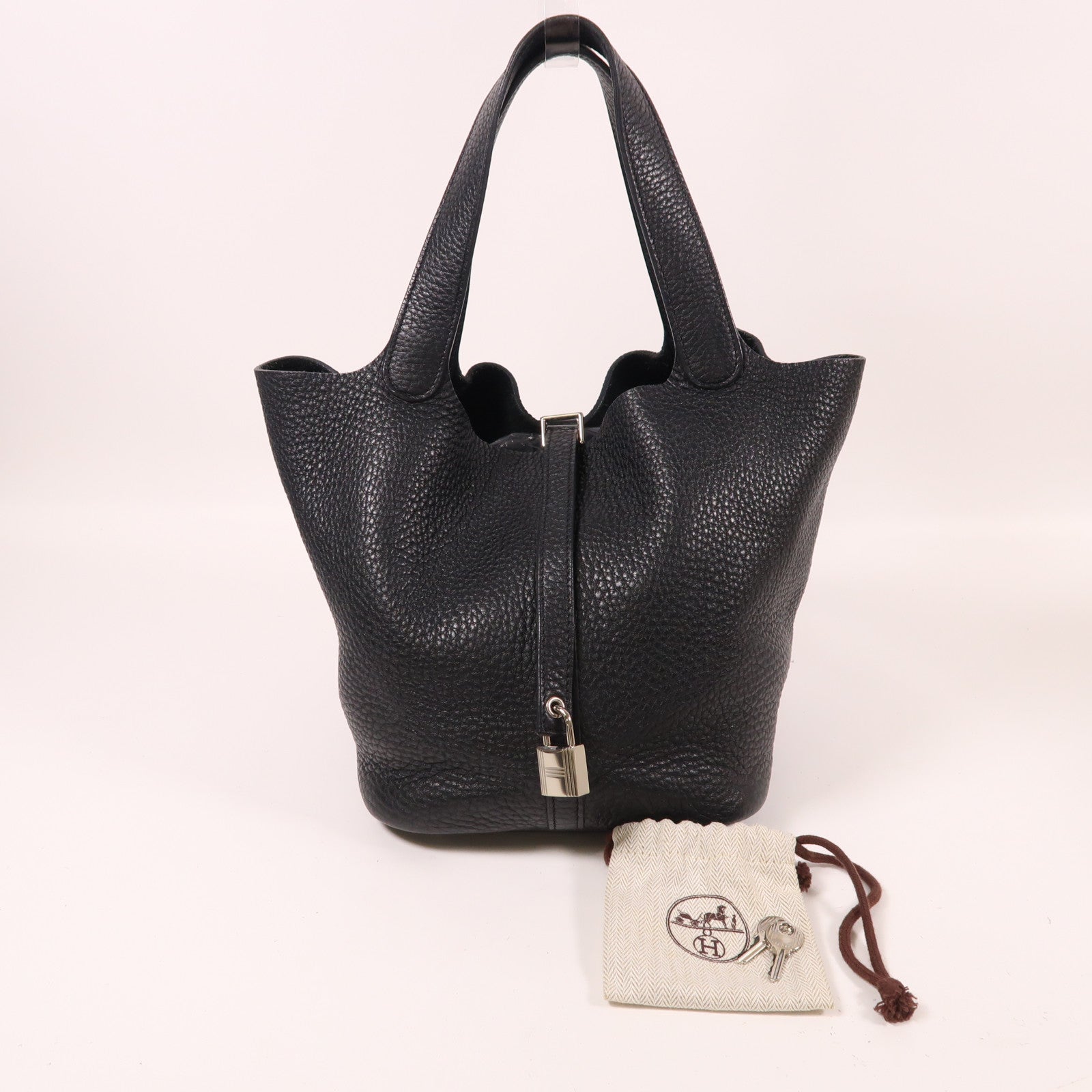 HERMES Clemence皮革Picotin MM銀扣手挽袋Noir