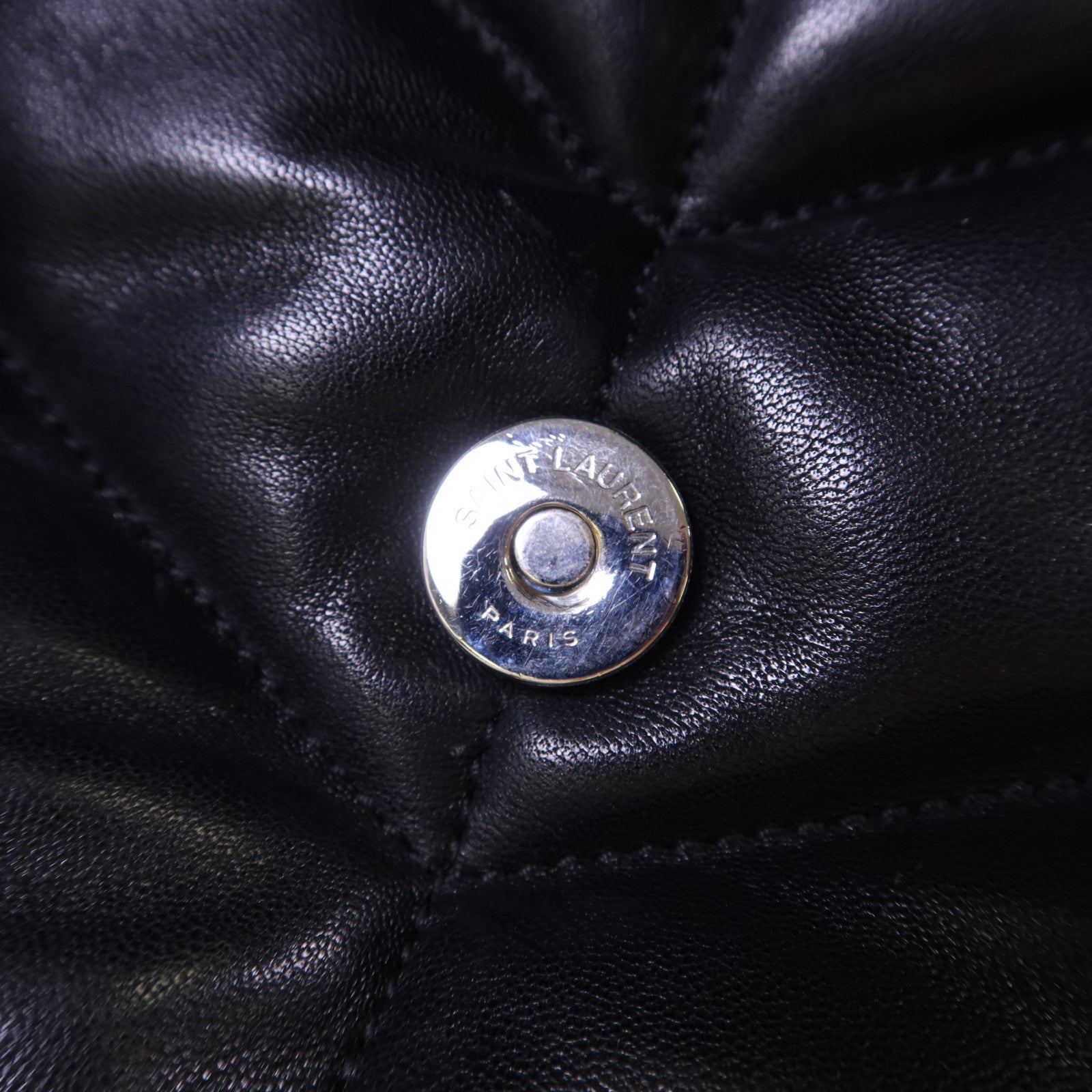 YVES SAINT LAURENT 羊皮皮革Puffer Small銀扣鏈帶肩背袋