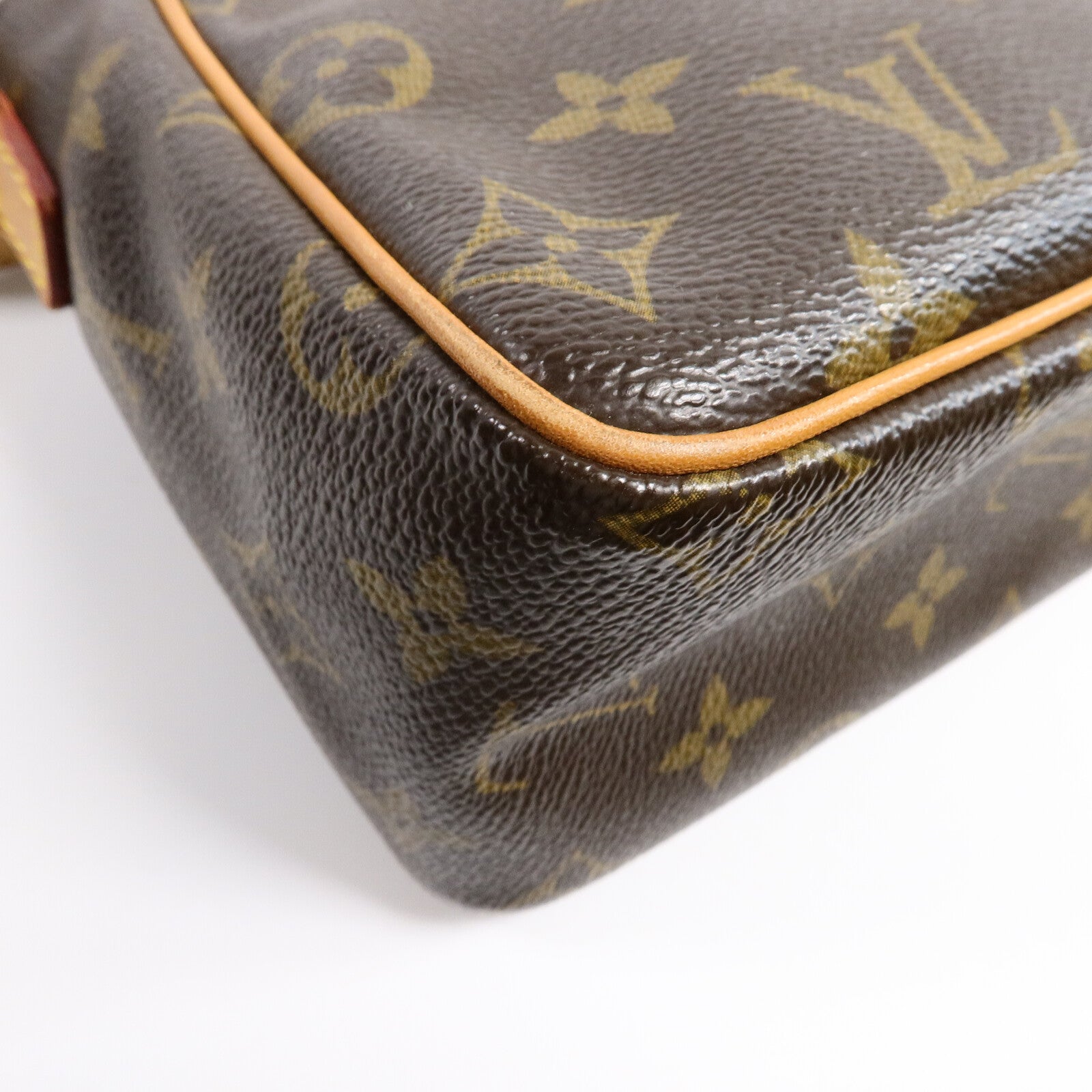 LOUIS VUITTON Monogram Viva Cite肩背袋