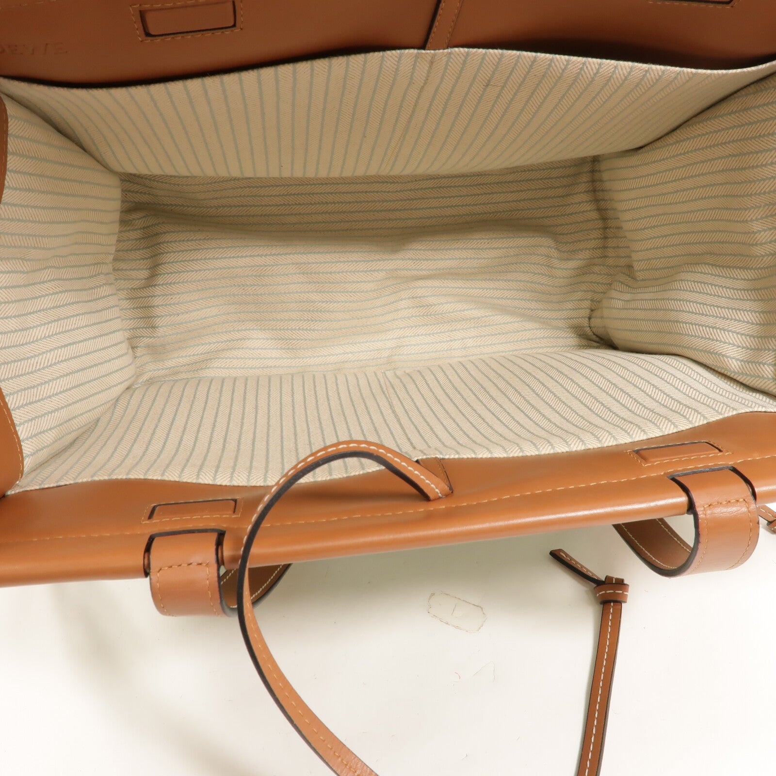LOEWE 帆布Cushion Tote手挽袋