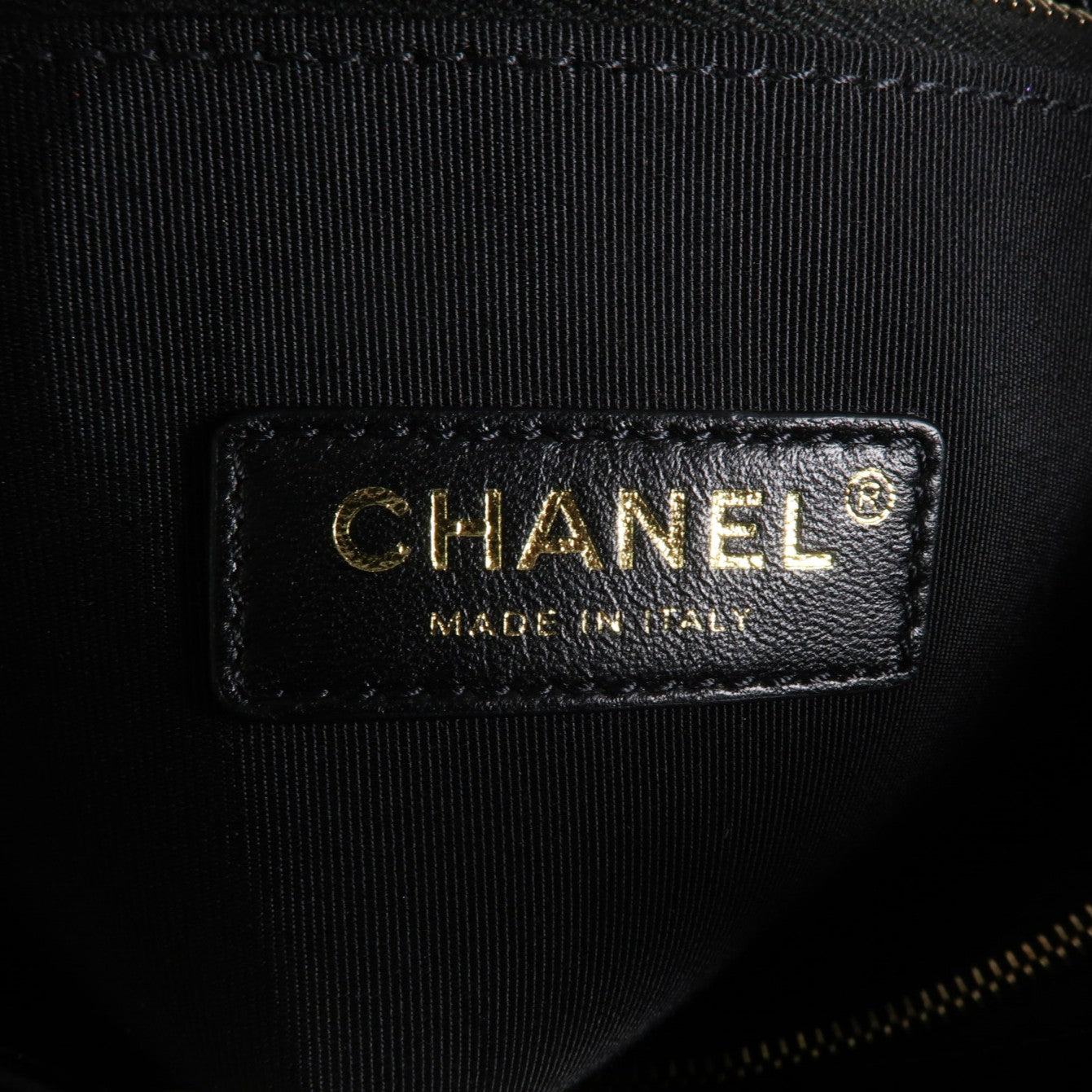 CHANEL 牛皮皮革Chanel 31金扣手挽肩背兩用袋