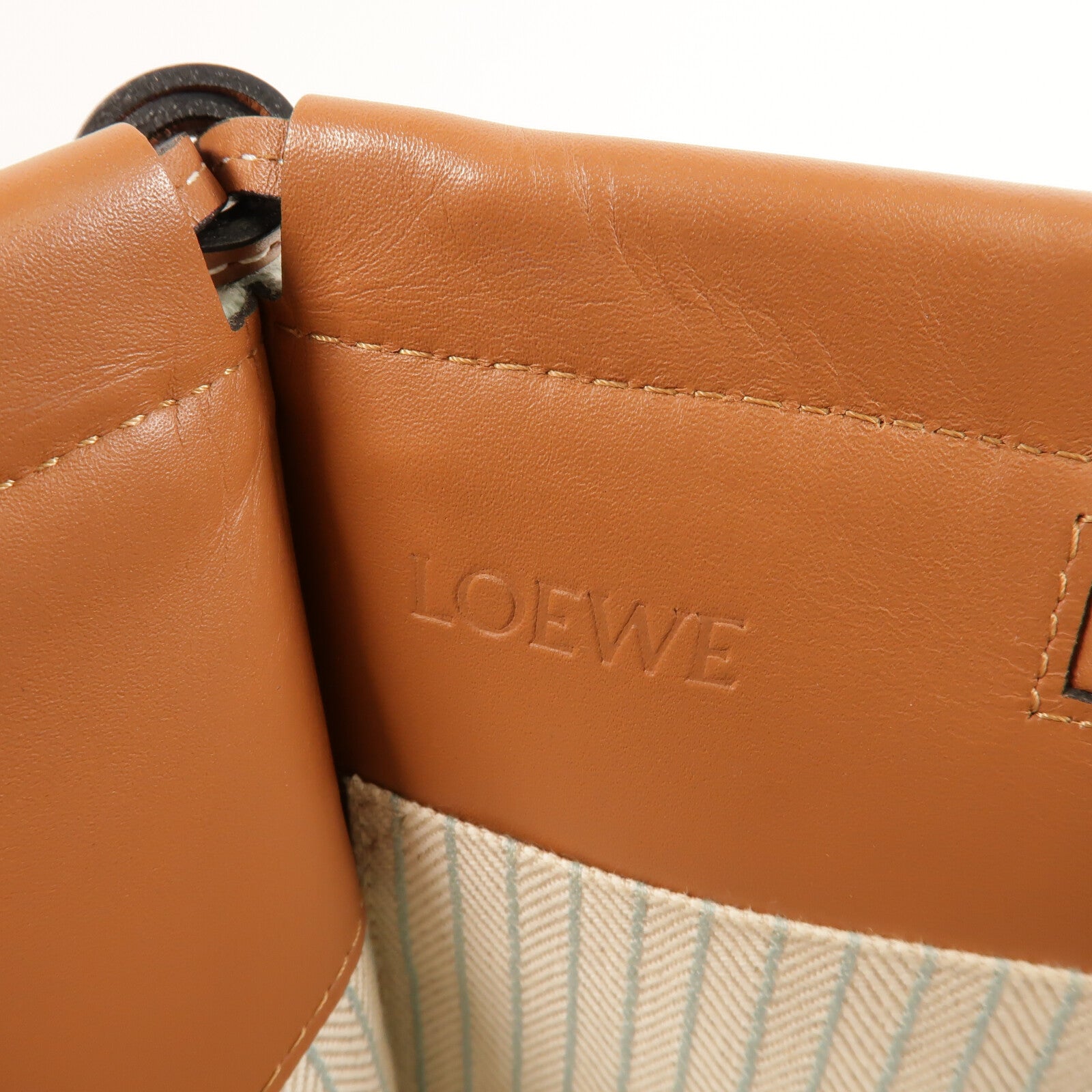 LOEWE 帆布Cushion Tote手挽袋