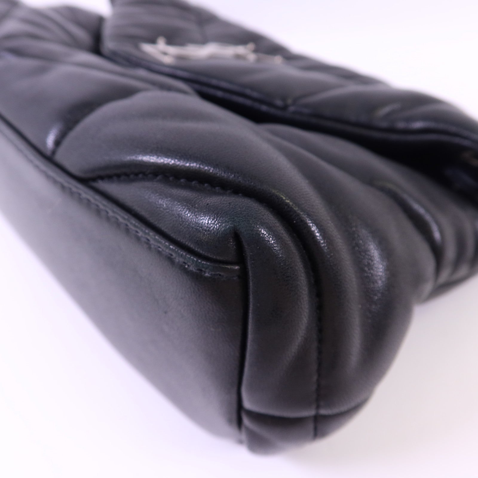 YVES SAINT LAURENT 羊皮皮革Puffer Small銀扣鏈帶肩背袋