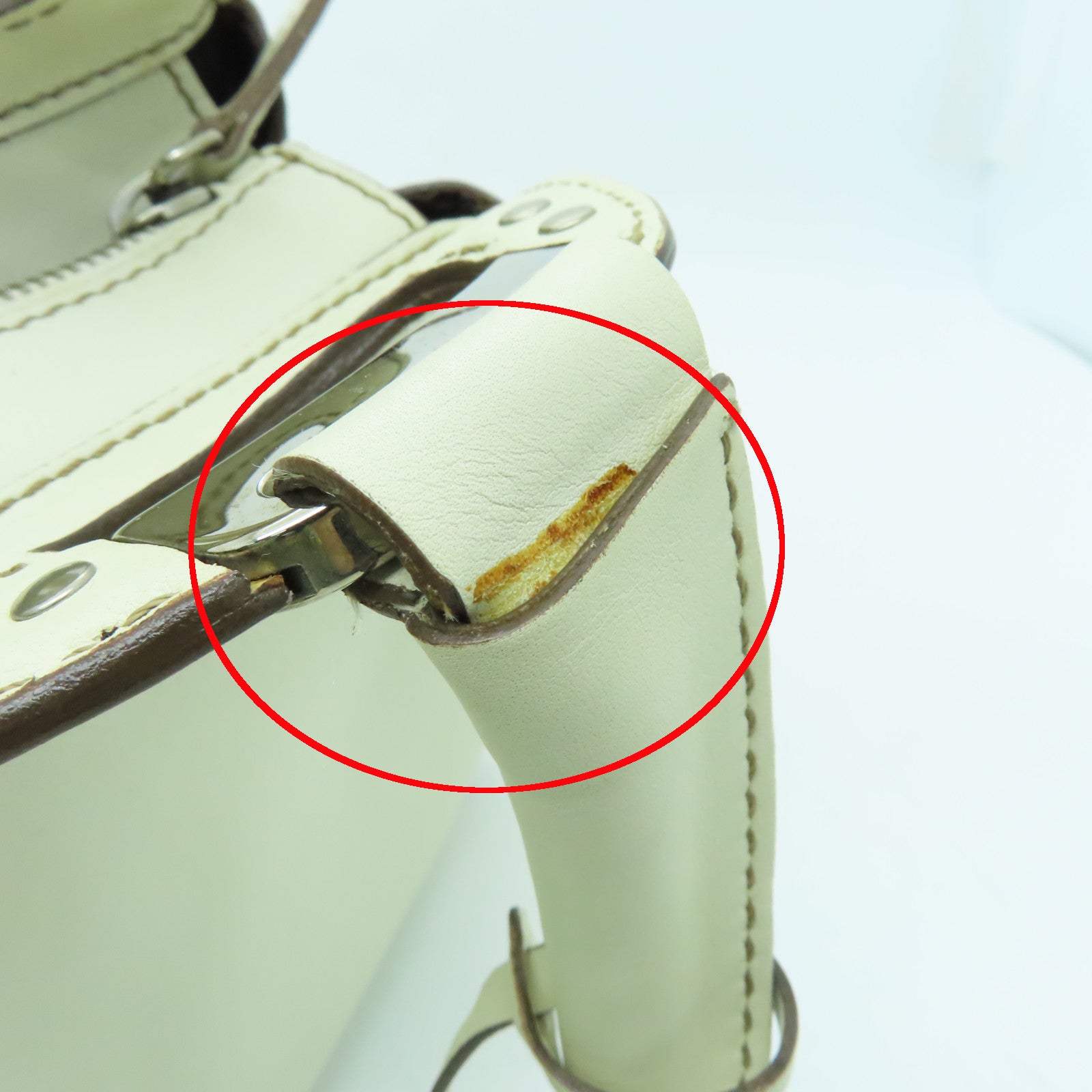 TOD'S cowhide leather Shoulder Bag silver buckle shoulder bag white