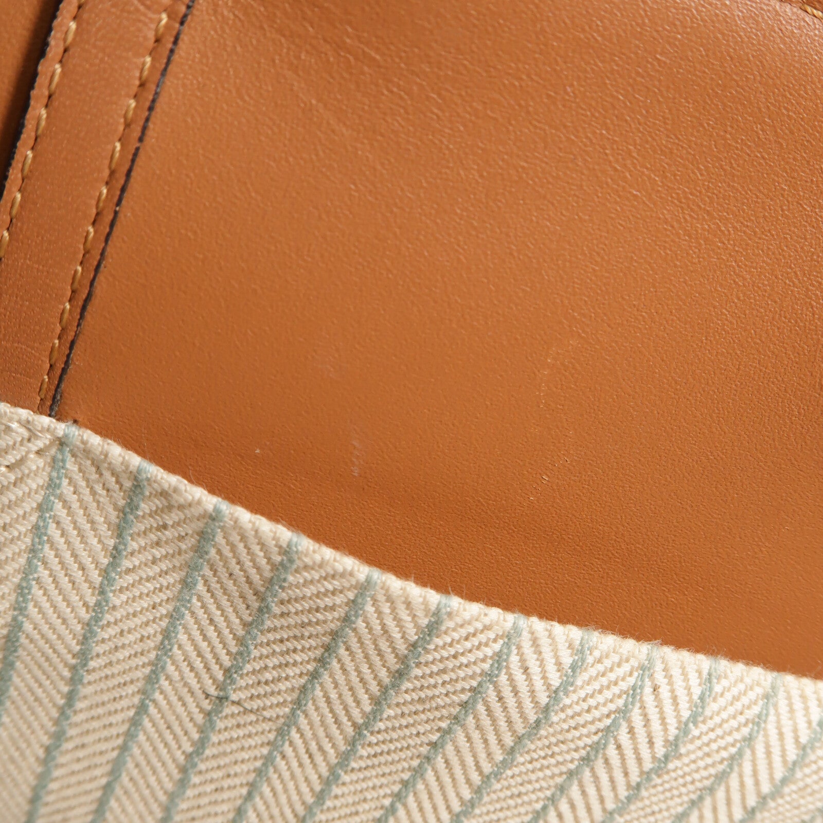 LOEWE 帆布Cushion Tote手挽袋