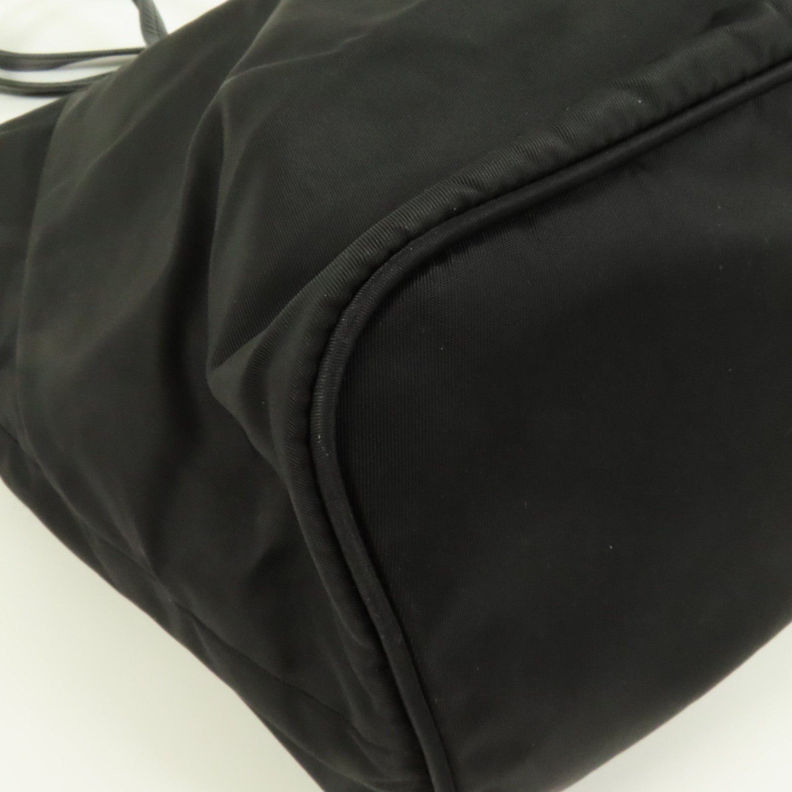 PRADA 尼龍Shoulder Bag金扣肩背袋