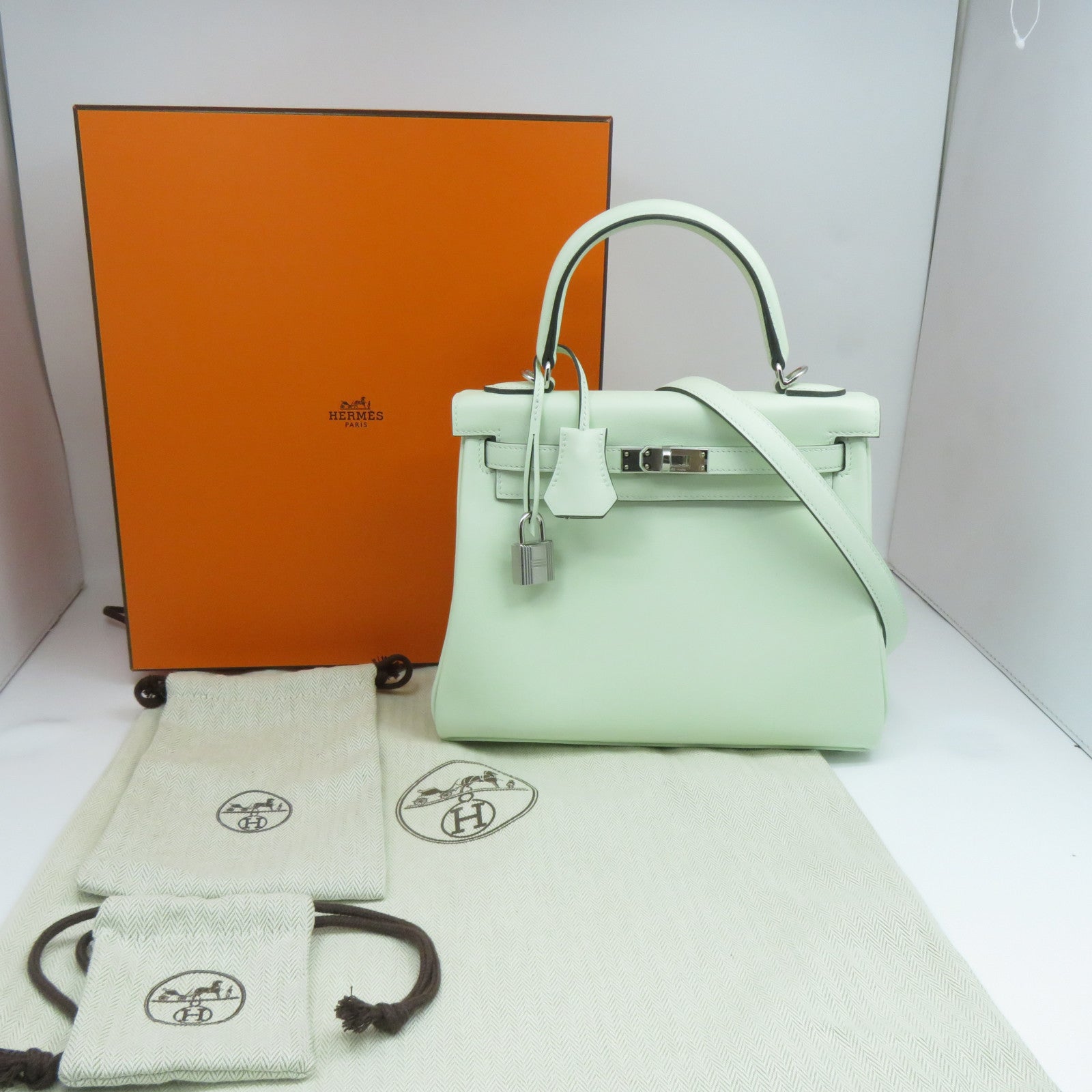 HERMES Swift皮革Kelly 25銀扣手挽肩背兩用袋Vert Fizz氣泡綠色