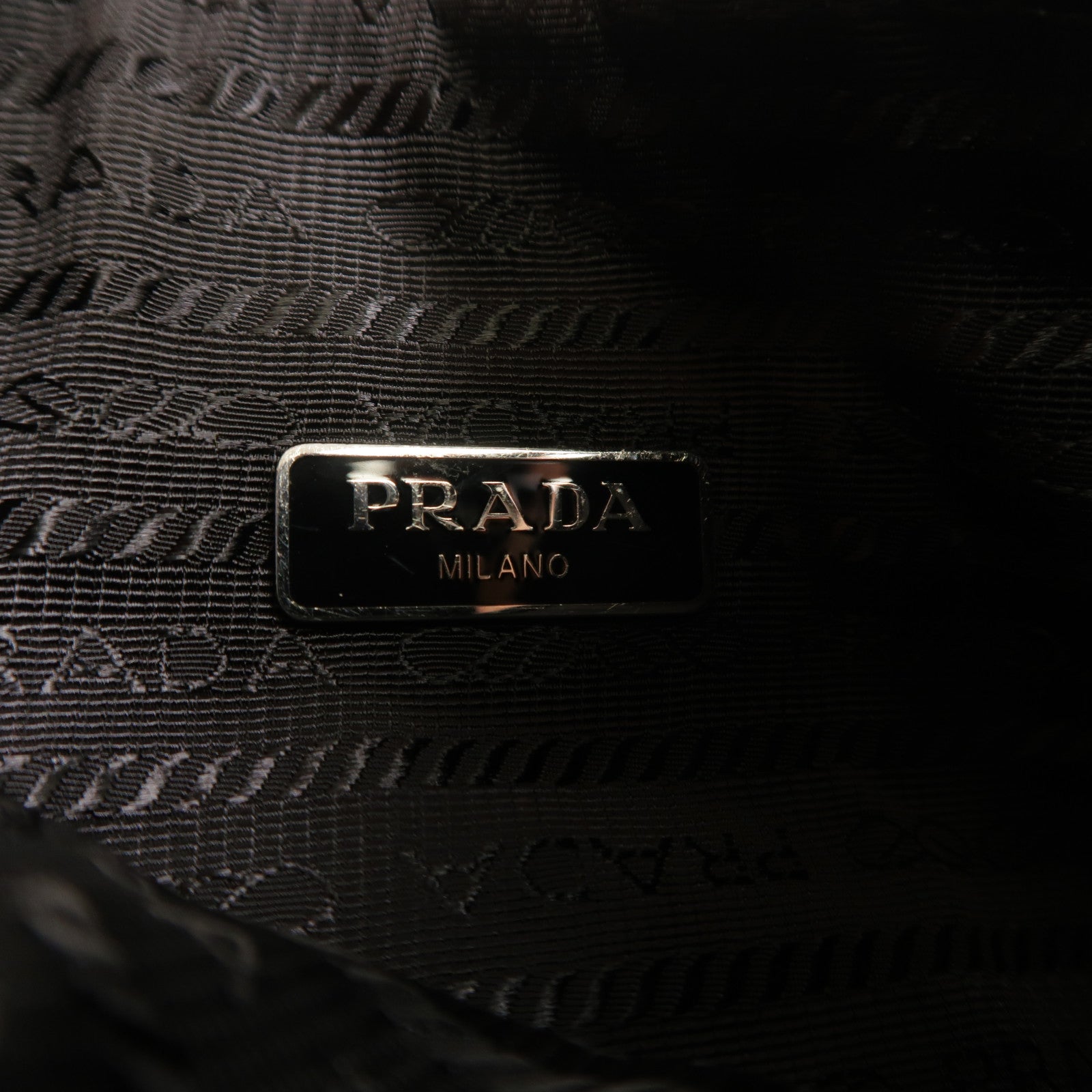 PRADA 尼龍Hobo (Re-Edition 2000)肩背袋