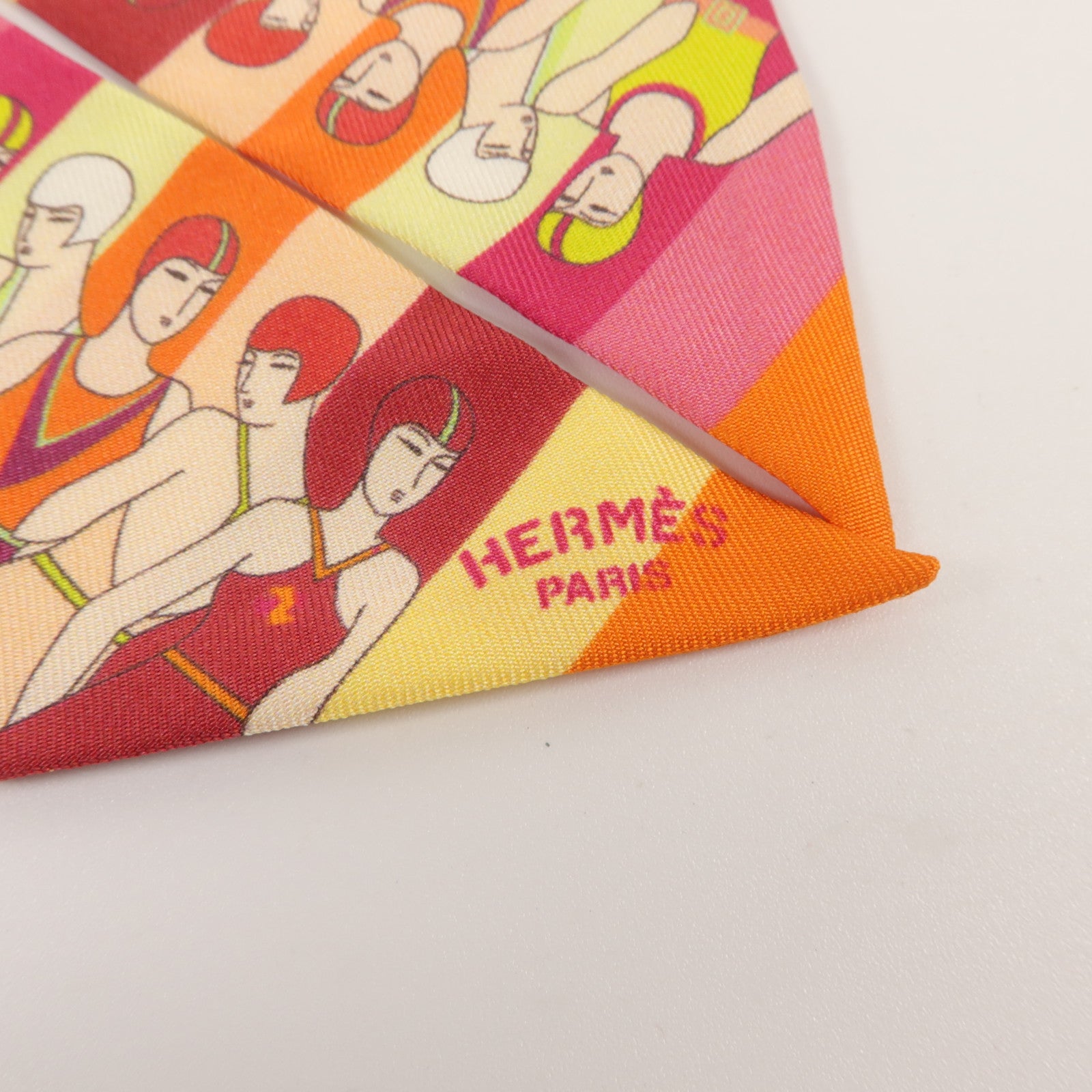HERMES 絲質Twilly絲巾
