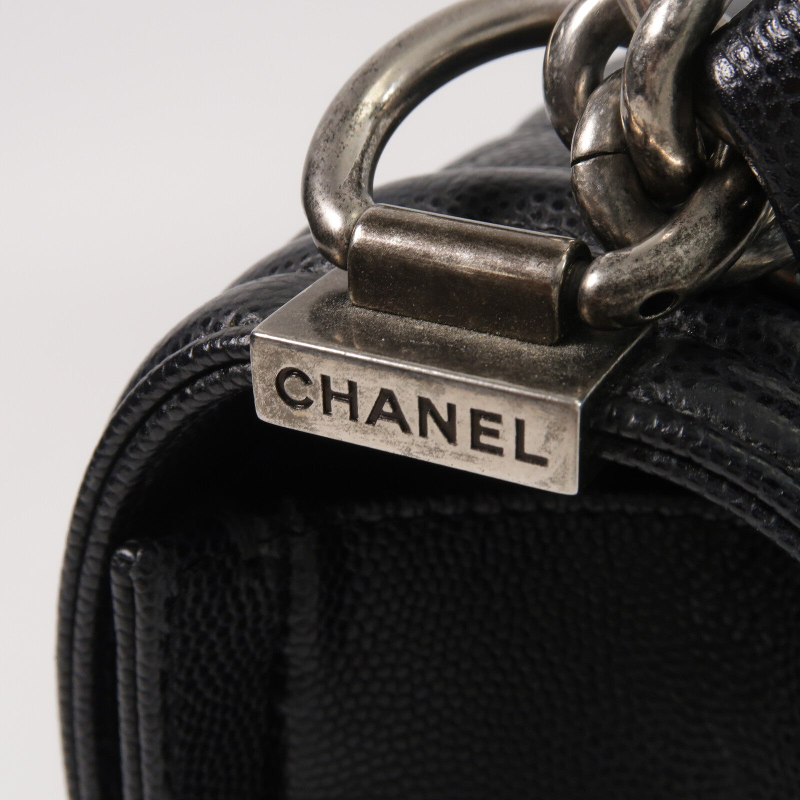 CHANEL 牛皮皮革Boy 25鏈帶肩背袋