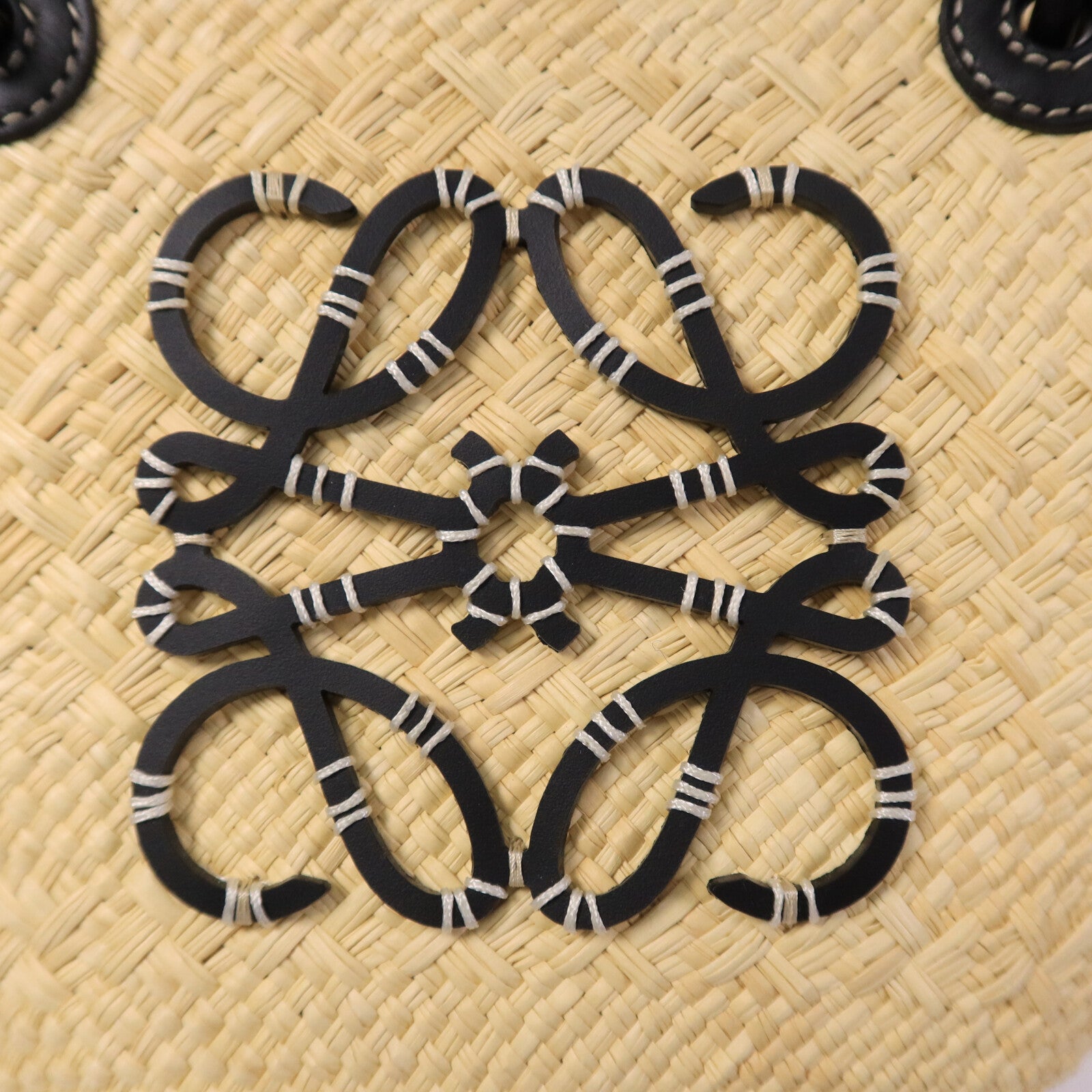 LOEWE Iraca Palm/皮革Small Anagram Basket Bag手挽袋