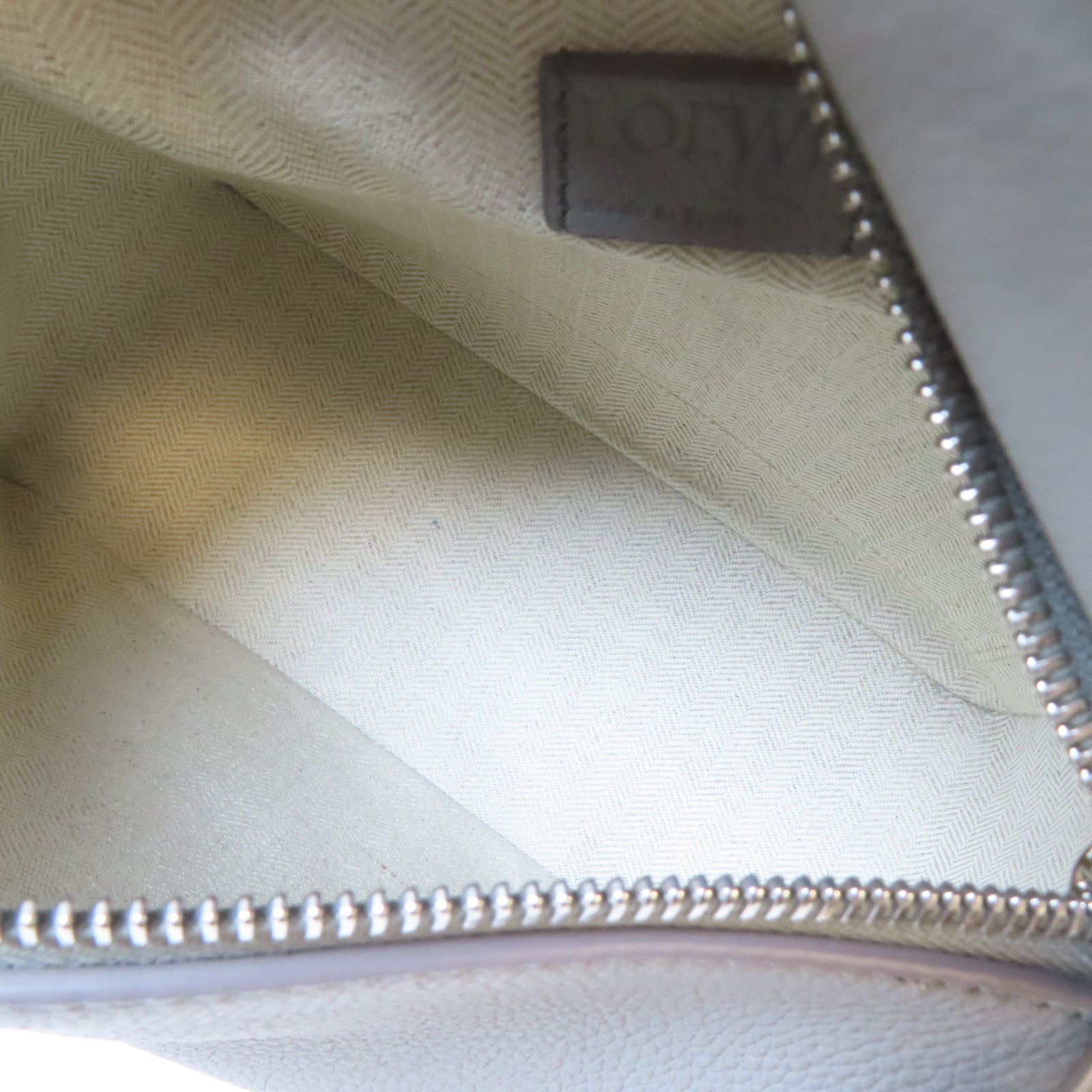 LOEWE 牛皮皮革Small Puzzle Edge 2 Way Shoulder銀扣手挽肩背兩用袋灰色