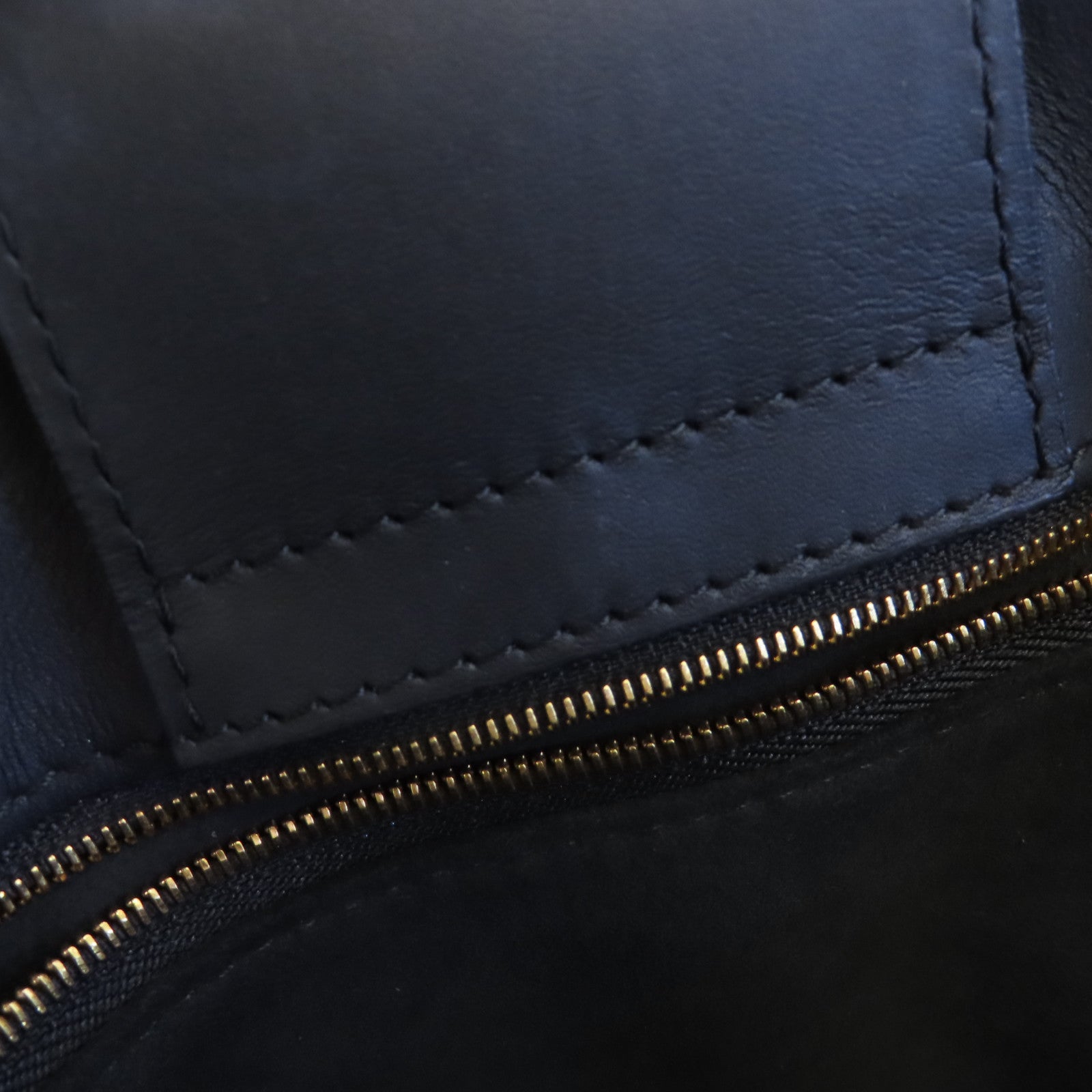 LOUIS VUITTON 【激減優惠】牛皮皮革New Wave金扣鏈帶肩背袋