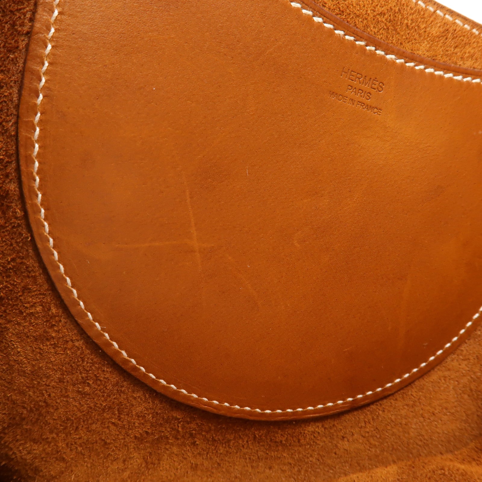 HERMES Barenia皮革In The Loop 23手挽袋Fauve