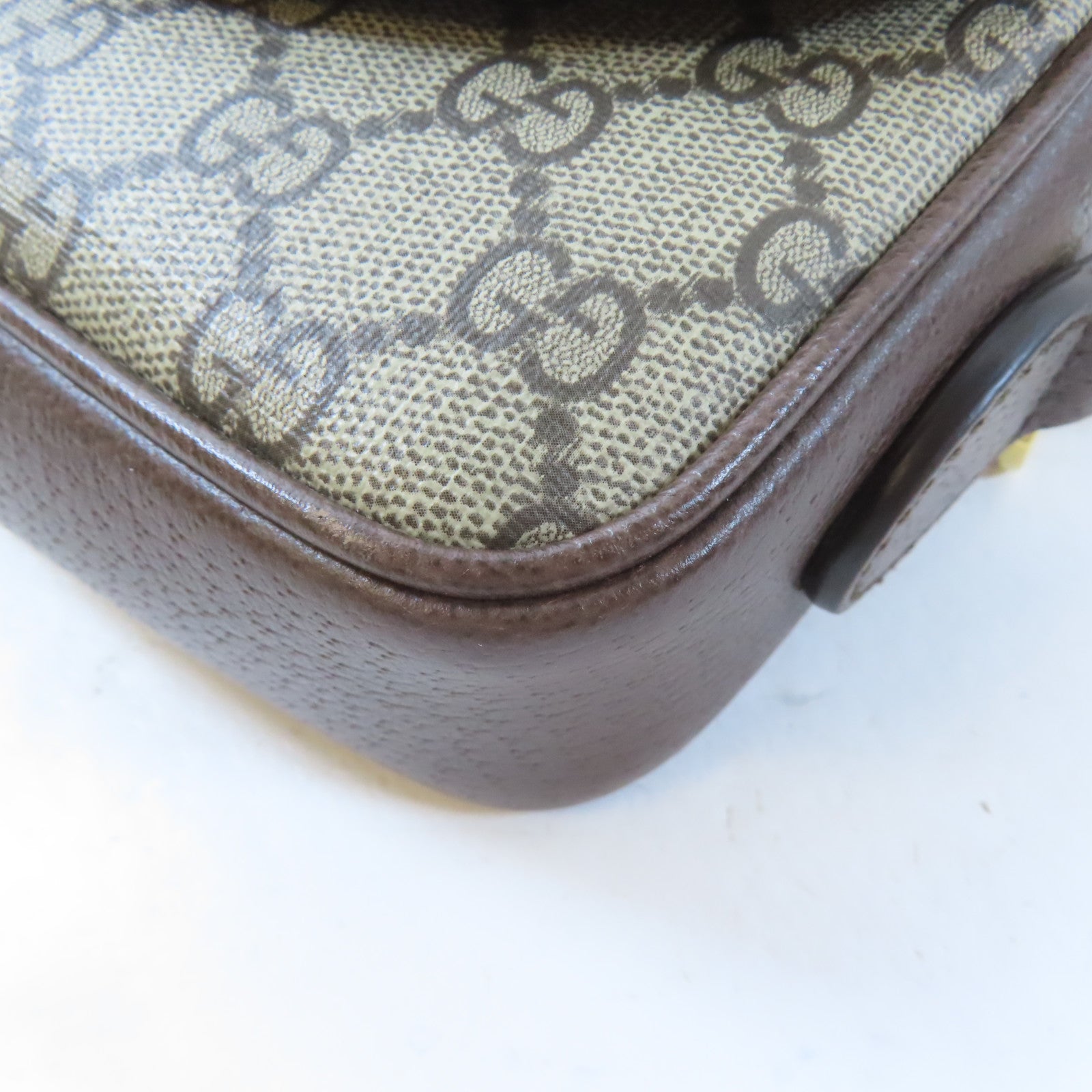 GUCCI 塗層帆布Ophidia金扣肩背袋棕色