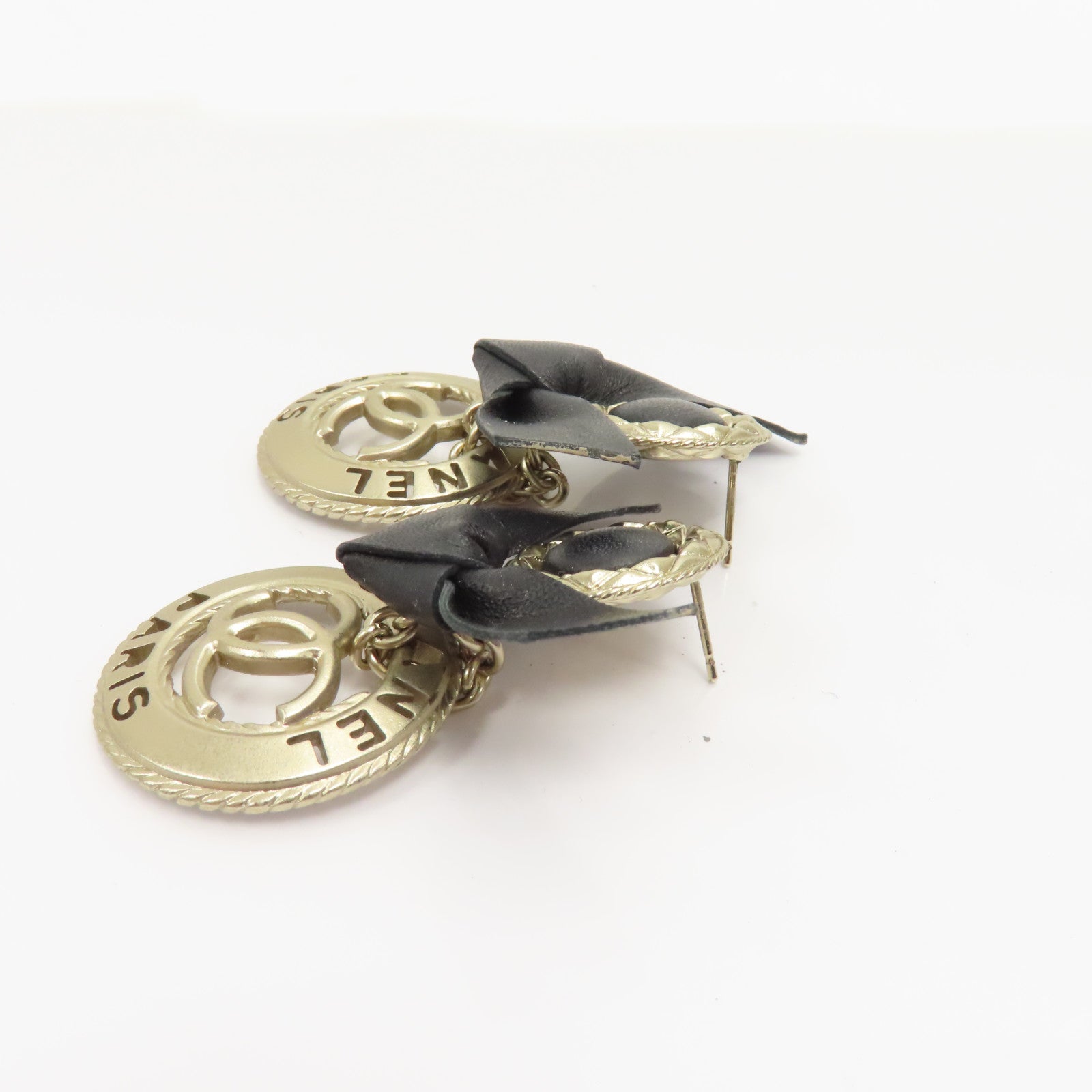 CHANEL 皮革/金屬Earrings耳環黑色/金色