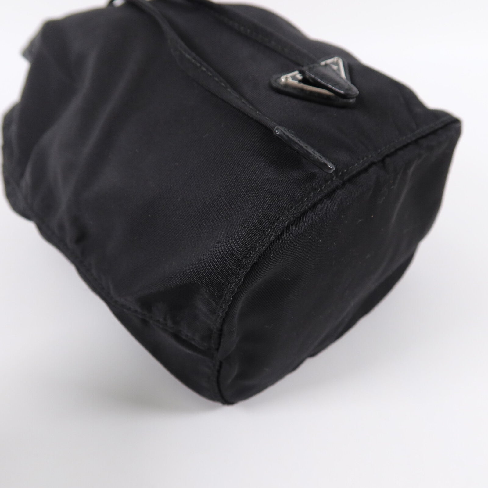 PRADA 尼龍Draestring Bag手挽袋
