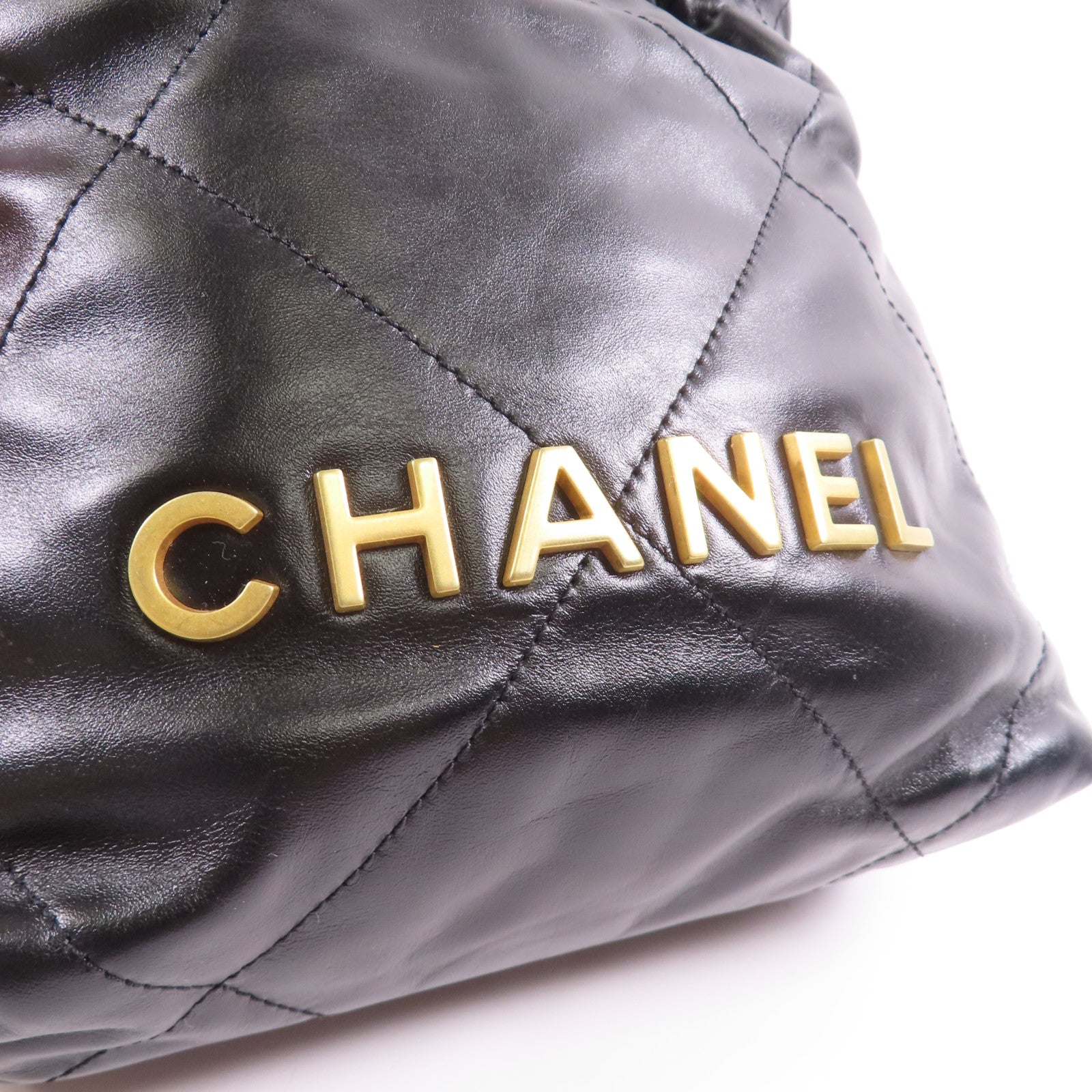 CHANEL 羊皮皮革Chanel 22 Mini金扣手挽肩背兩用袋