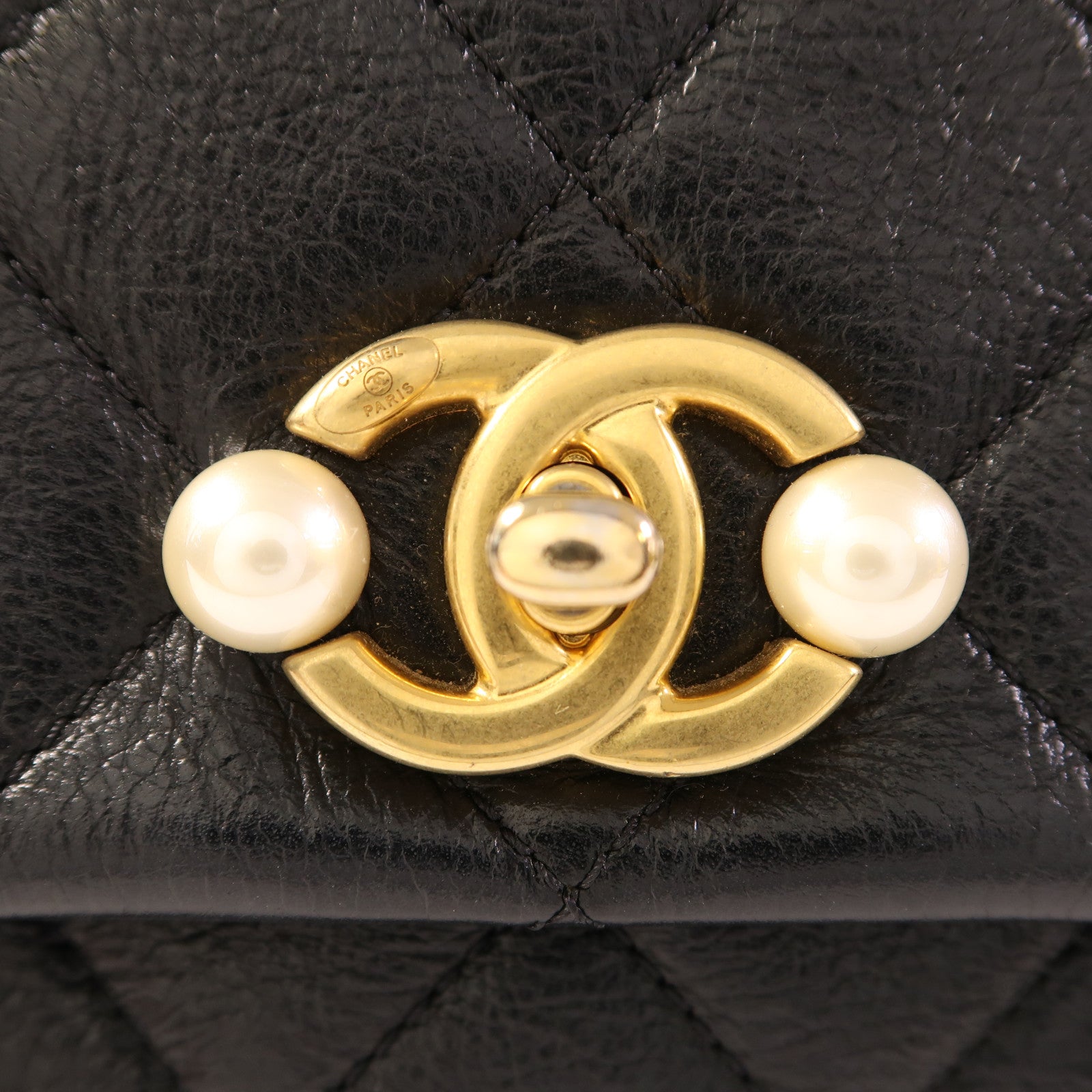 CHANEL 牛皮皮革Chain Shoulder金扣鏈帶肩背袋