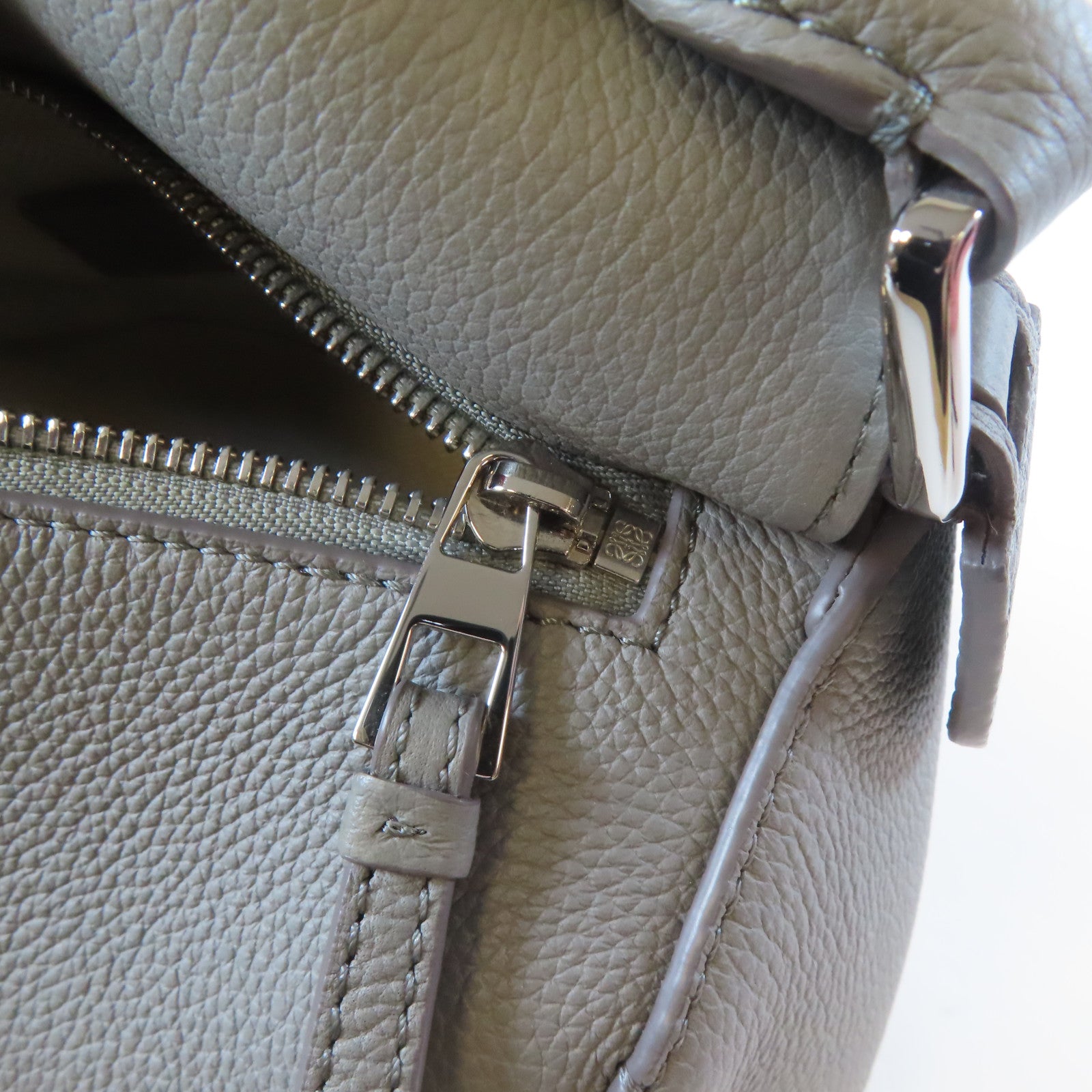 LOEWE 牛皮皮革Small Puzzle Edge 2 Way Shoulder銀扣手挽肩背兩用袋灰色