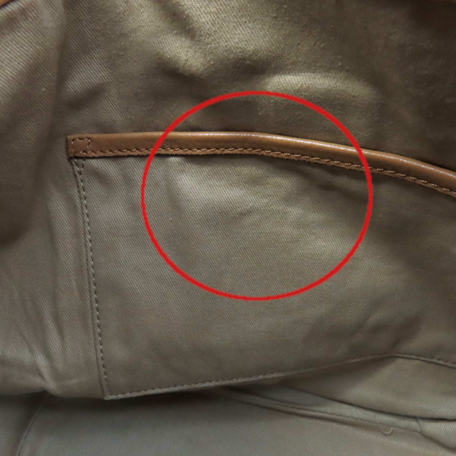 MCM 牛皮皮革Shoulder Bag金扣肩背袋啡色